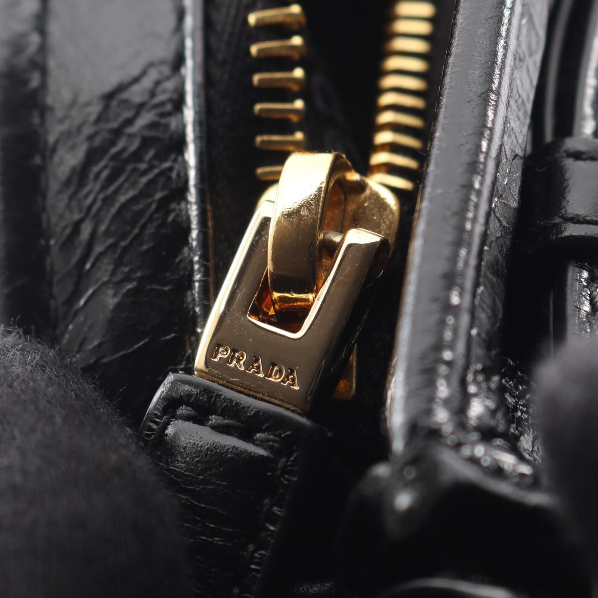 Leather Handbag Shoulder Bag (Pre-Owned) - Prada - Modalova