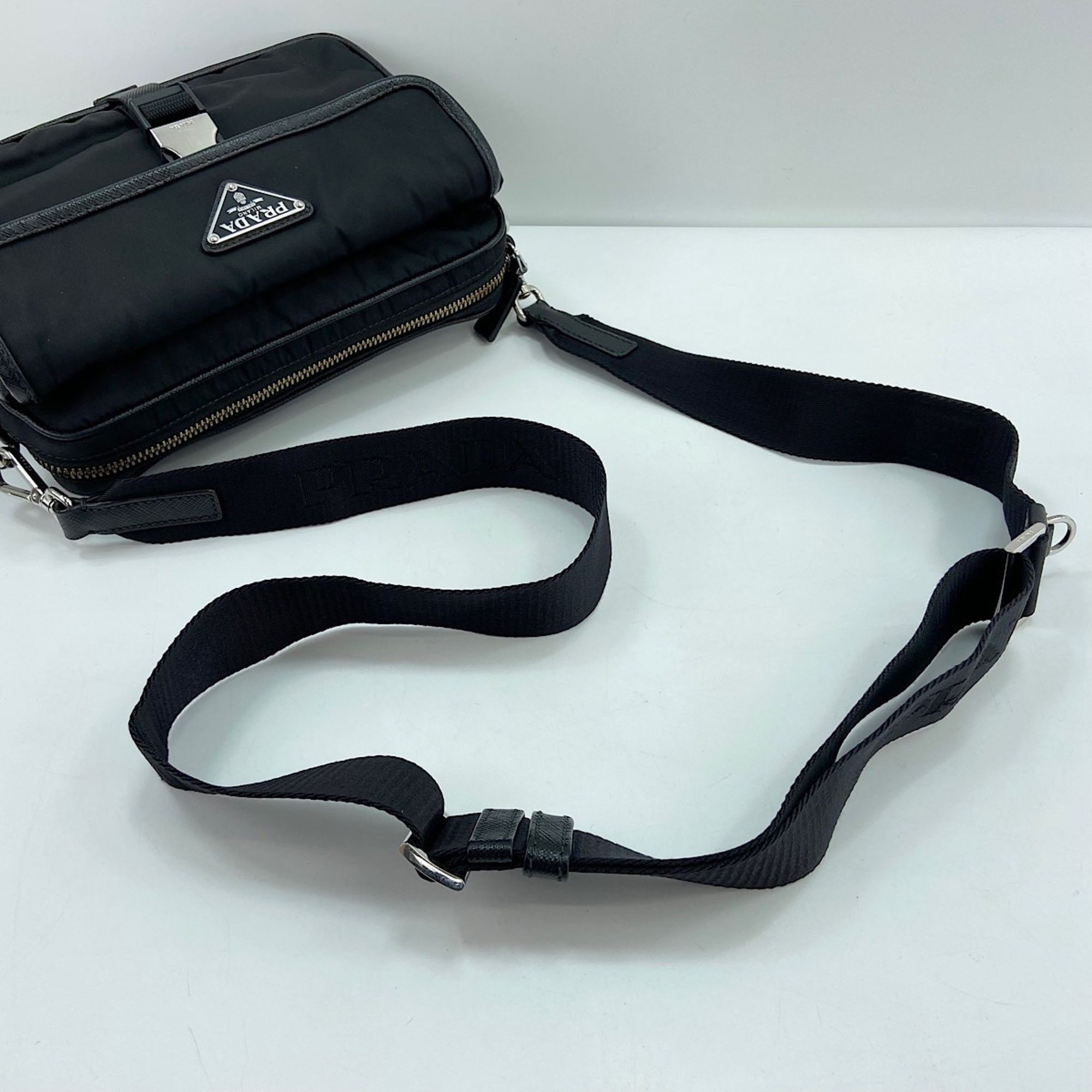 Nylon Shoulder Bag (Pre-Owned) - Prada - Modalova