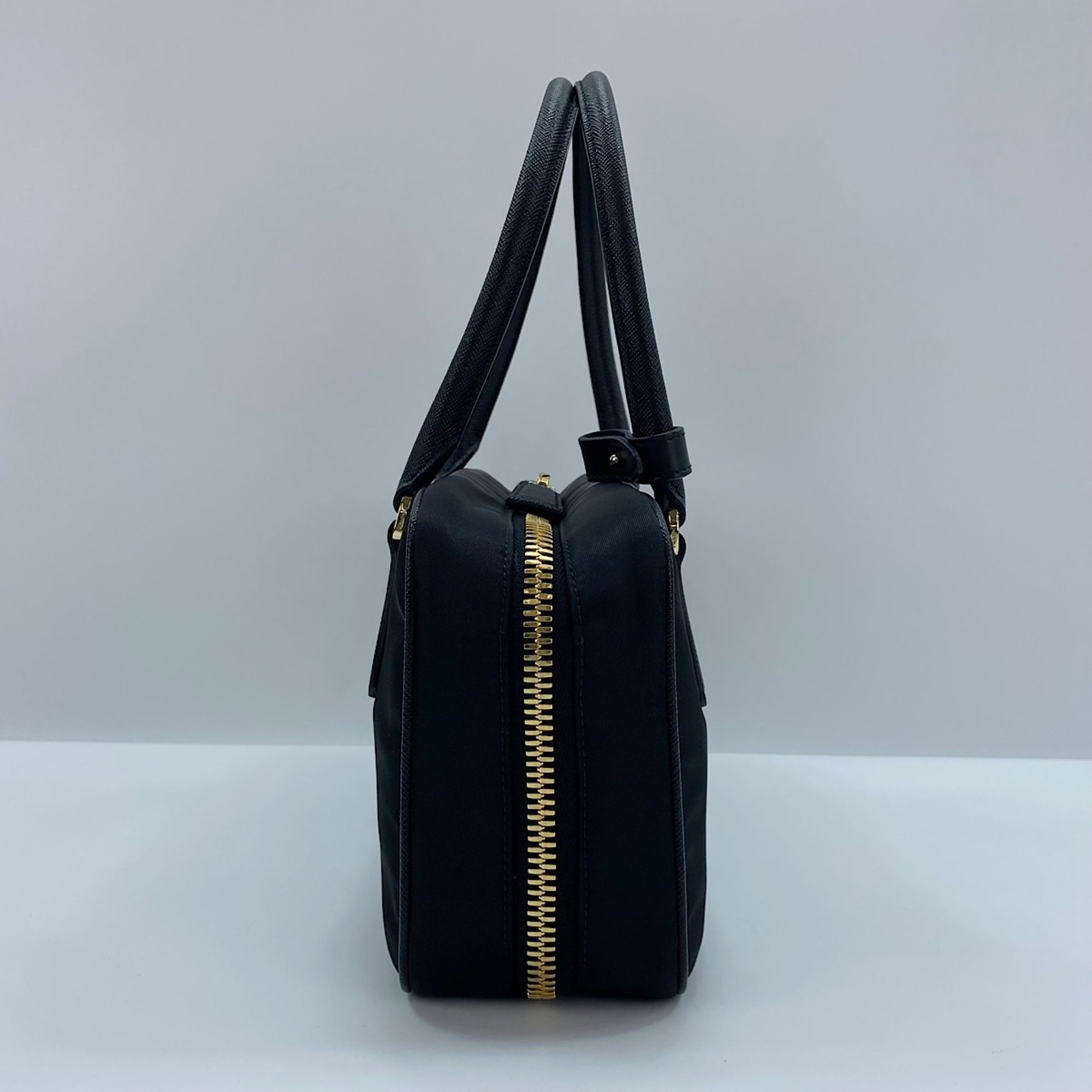 Nylon Handbag (Pre-Owned) - Prada - Modalova