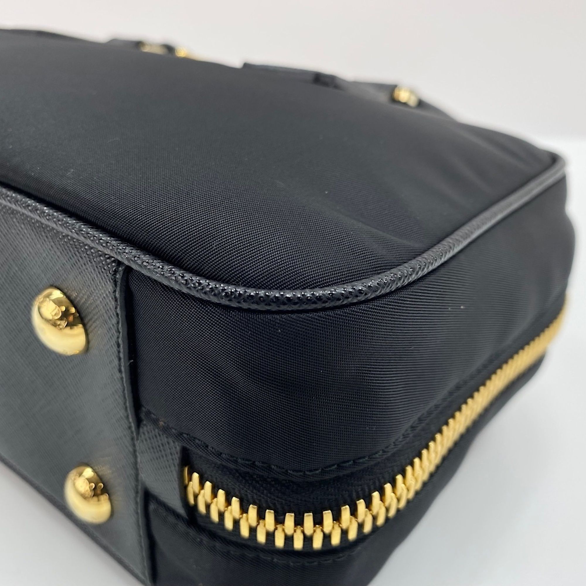 Nylon Handbag (Pre-Owned) - Prada - Modalova