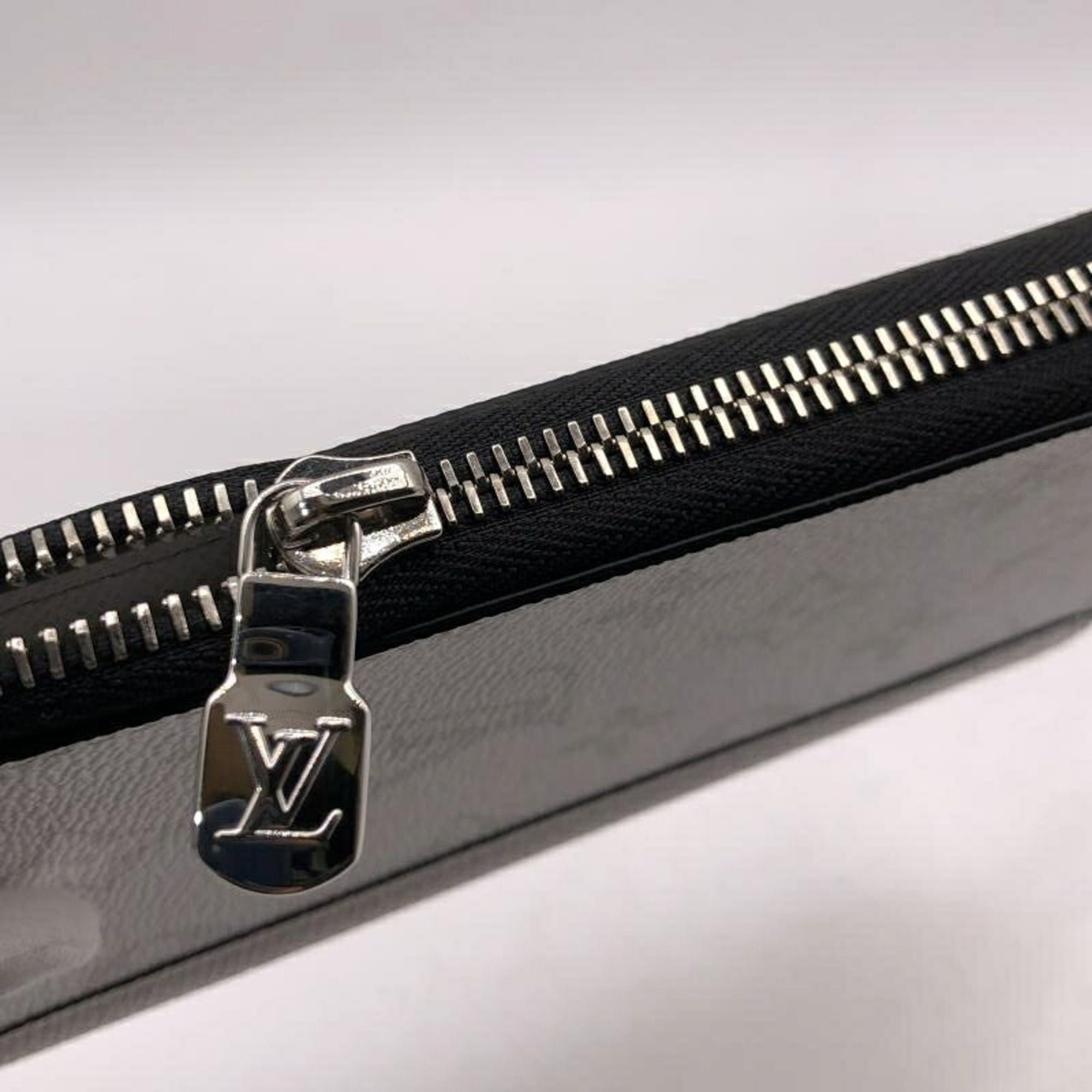 Monogram Eclipse Long Wallet (Bi-Fold) (Pre-Owned) - Louis Vuitton - Modalova