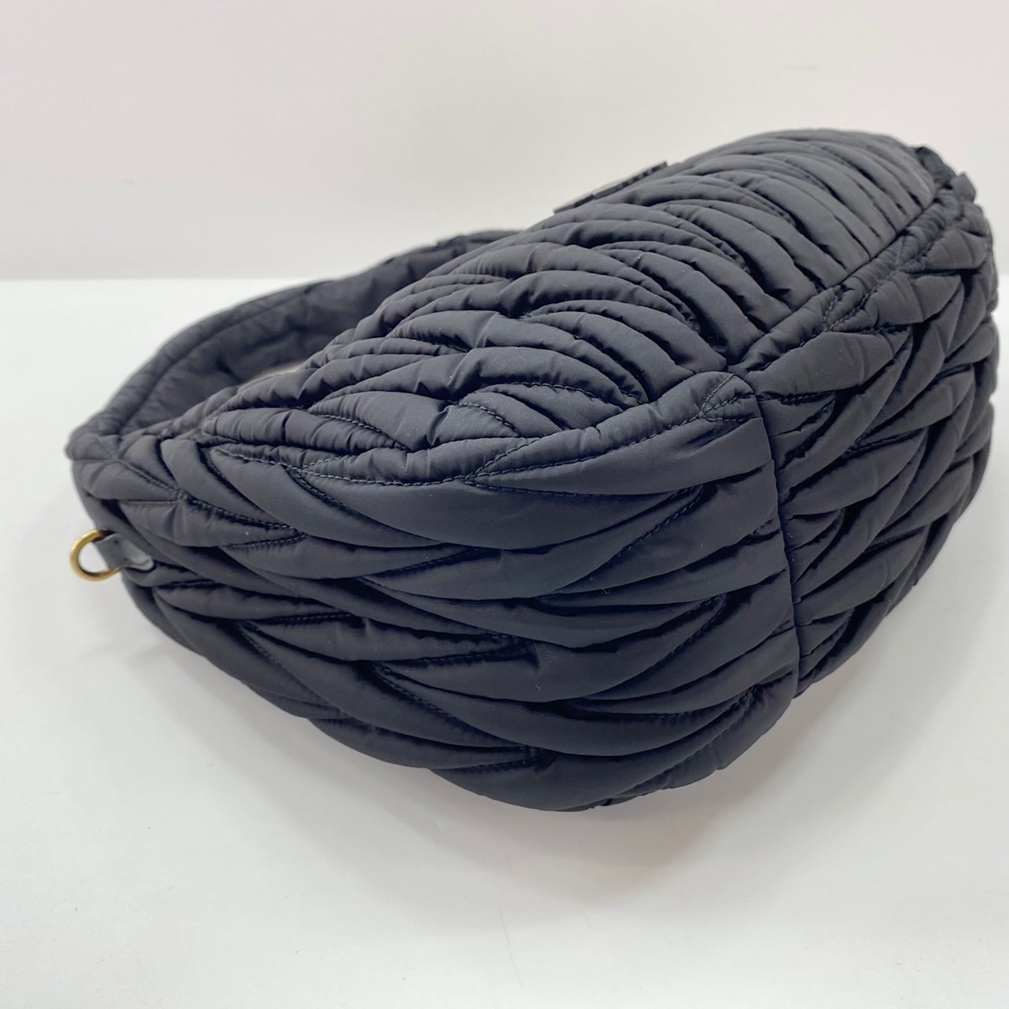 Nylon Handbag (Pre-Owned) - Miu Miu - Modalova
