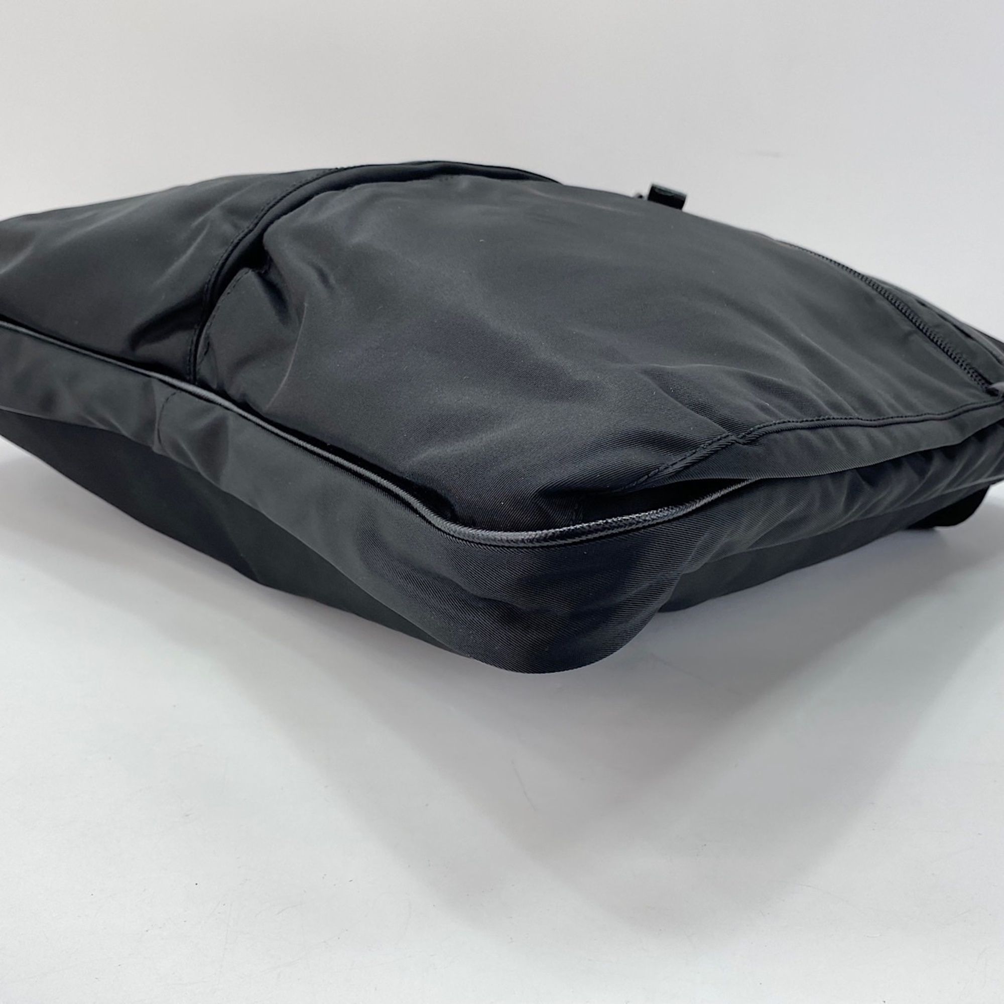Nylon Shoulder Bag (Pre-Owned) - Prada - Modalova