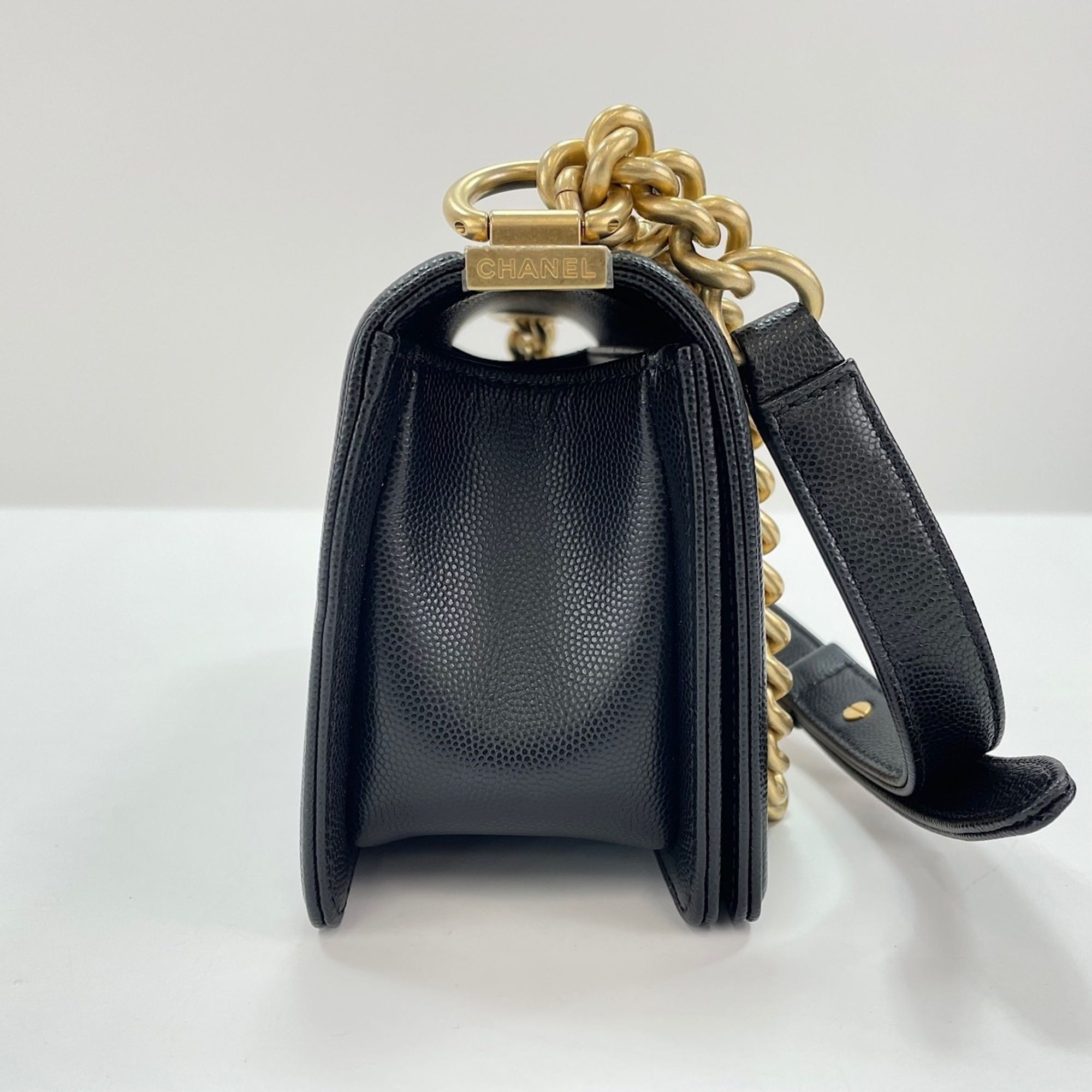 Boy Shoulder Bag (Pre-Owned) - Chanel - Modalova