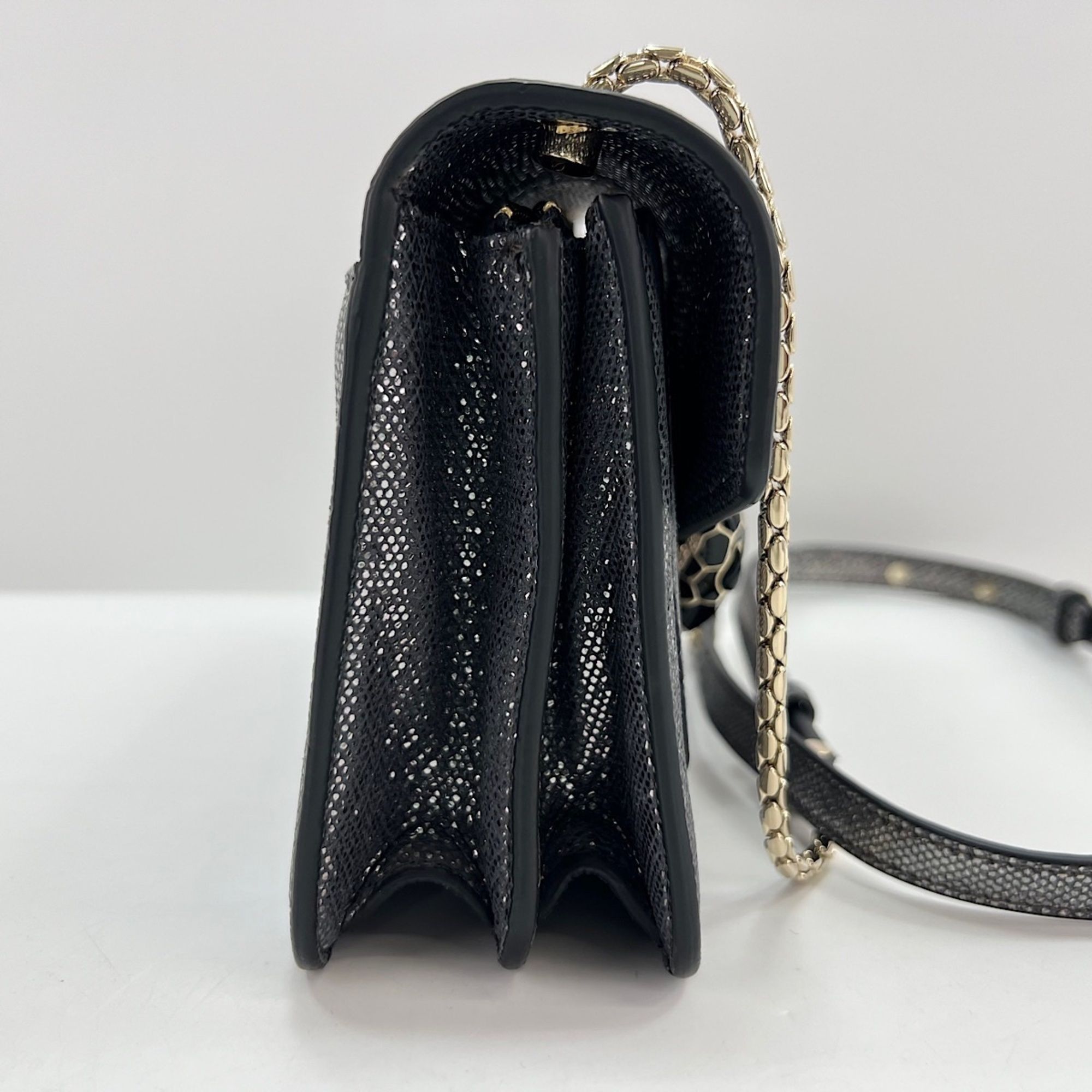 Shoulder Bag (Pre-Owned) - Bvlgari - Modalova