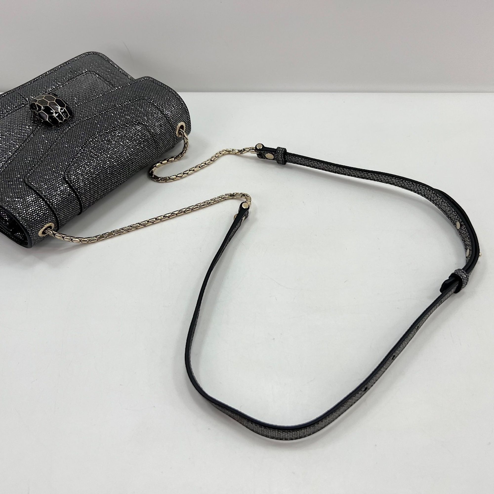 Shoulder Bag (Pre-Owned) - Bvlgari - Modalova