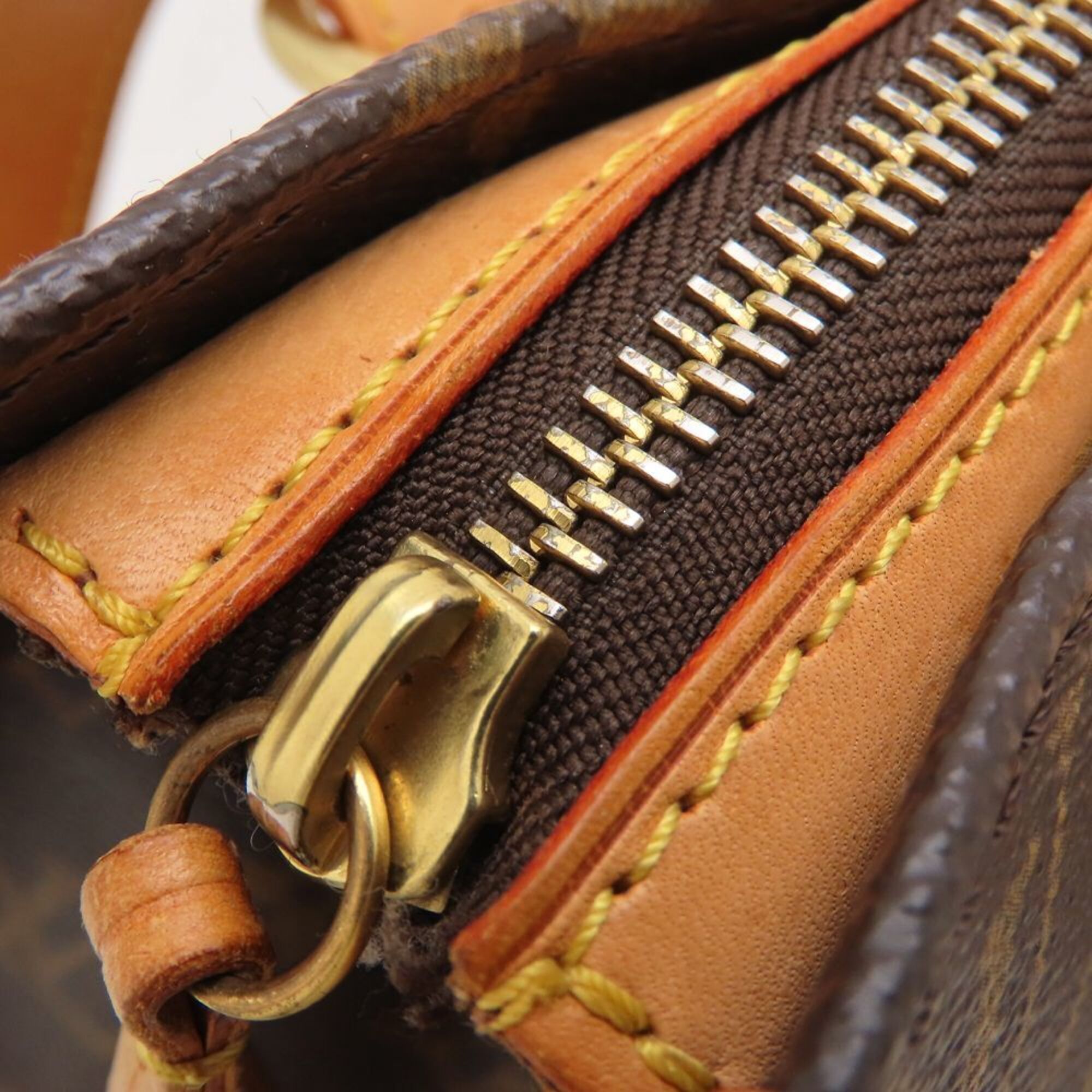Monogram Monogram Shoulder Bag (Pre-Owned) - Louis Vuitton - Modalova