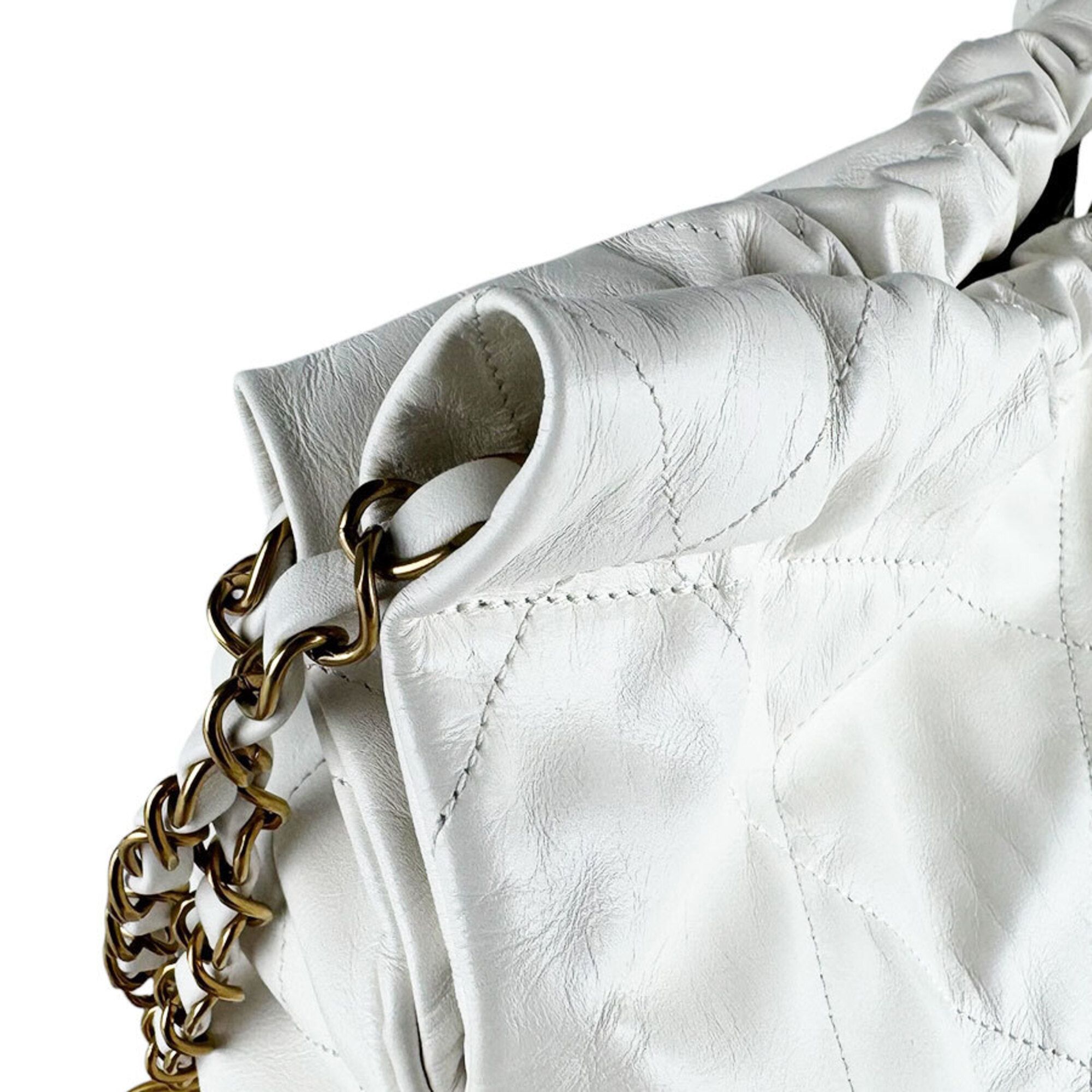 Leather Shoulder Bag (Pre-Owned) - Chanel - Modalova