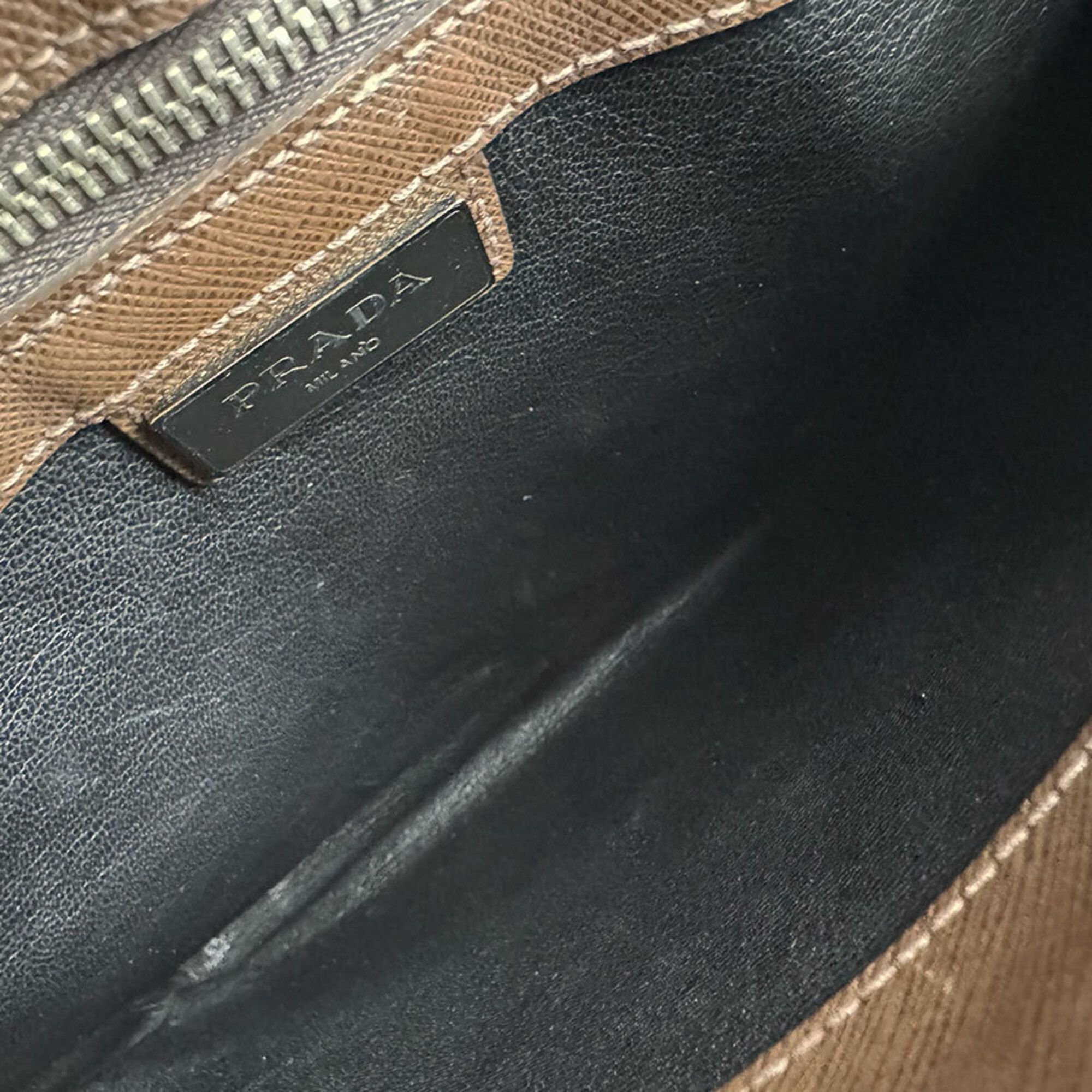 Leather Shoulder Bag (Pre-Owned) - Prada - Modalova