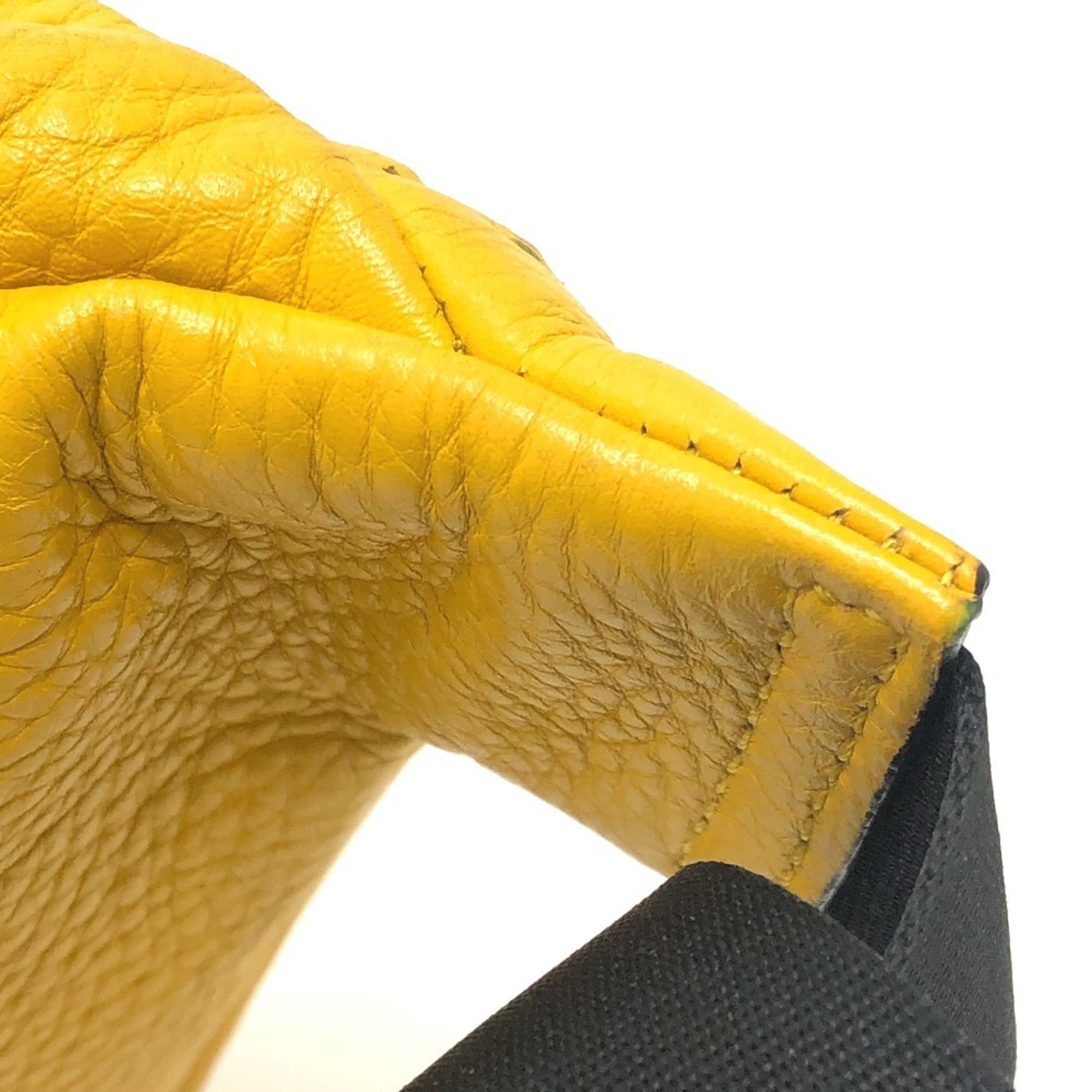 Leather Sling Bag (Pre-Owned) - Fendi - Modalova