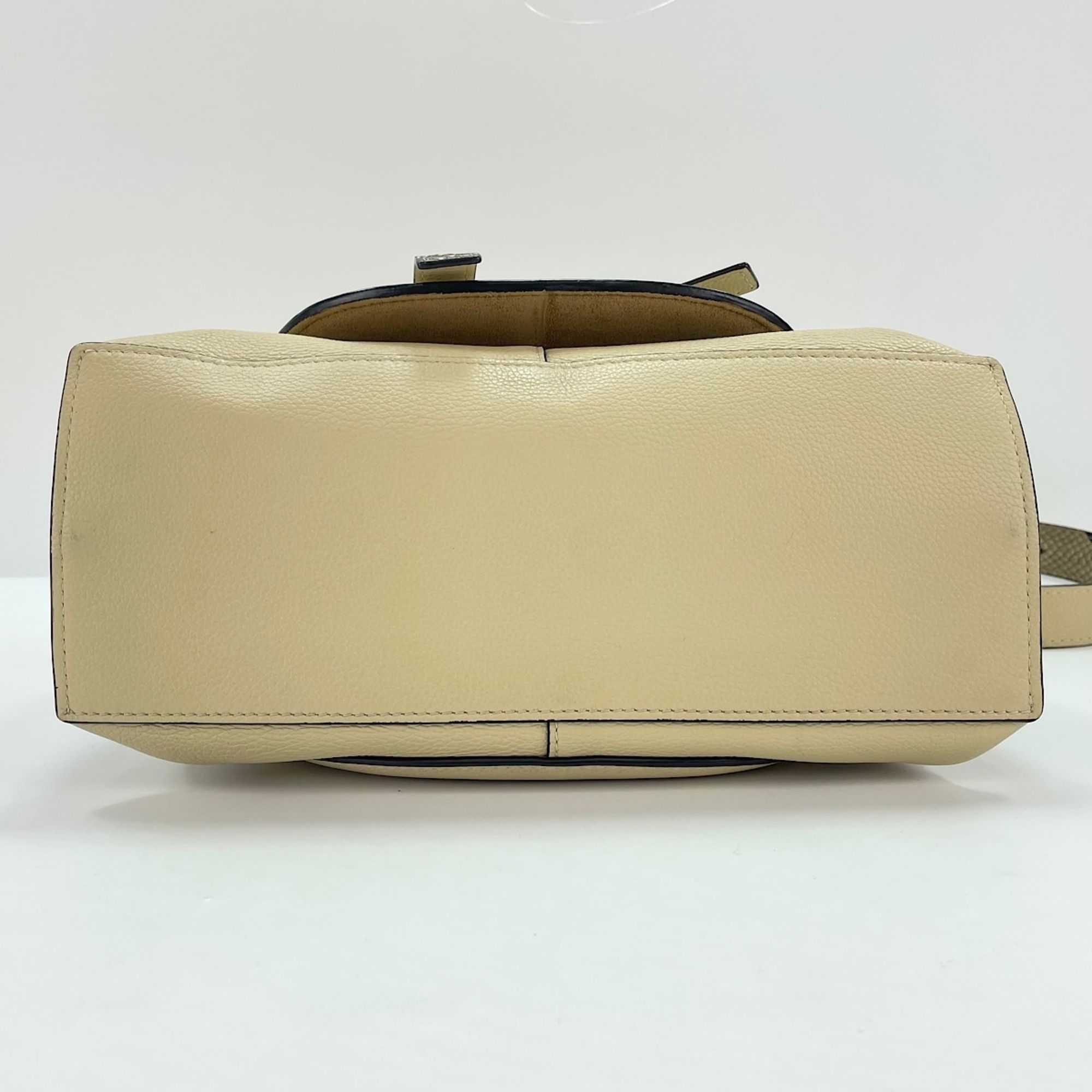 Loewe Beige Handbag (Pre-Owned) - Loewe - Modalova