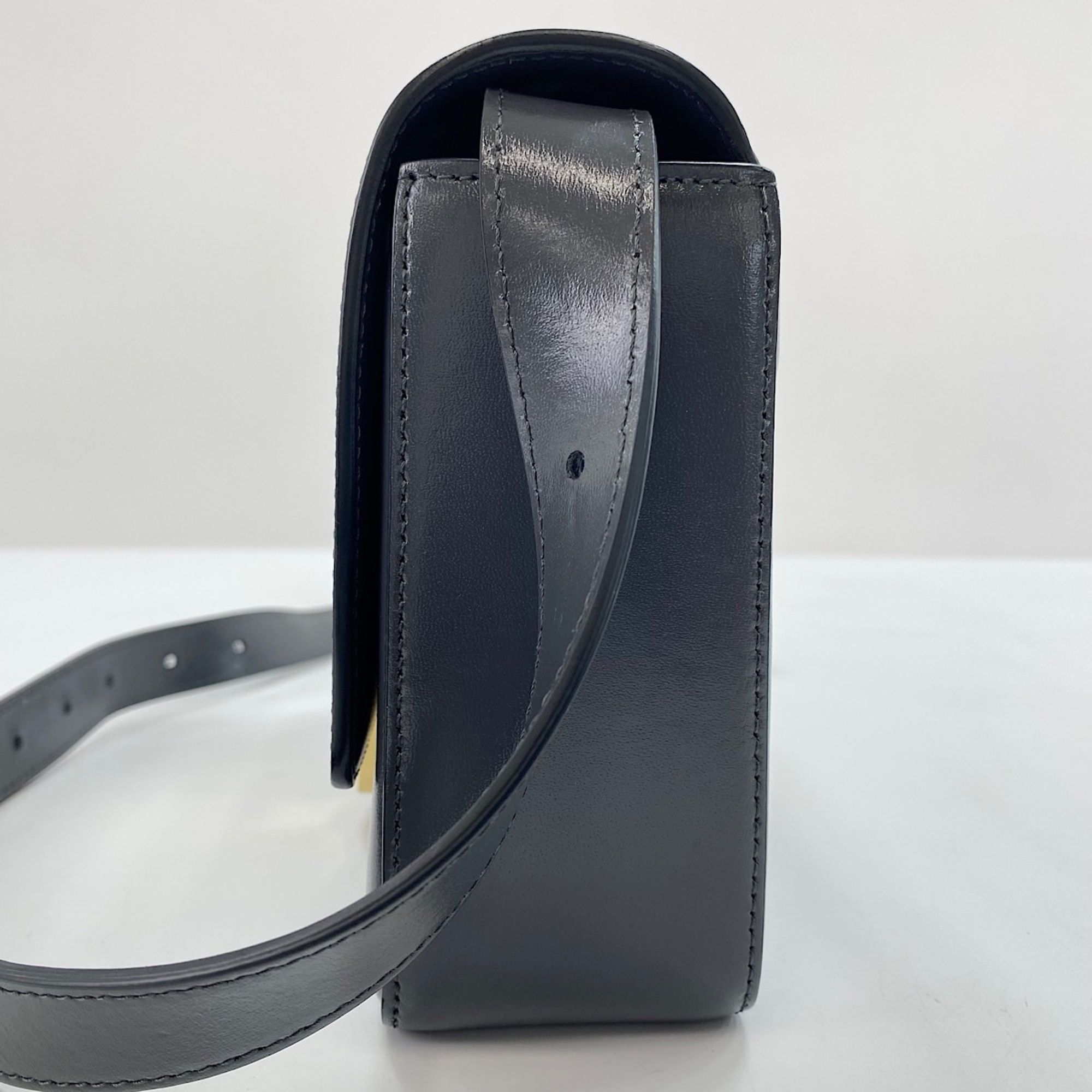 Leather Shoulder Bag (Pre-Owned) - Givenchy - Modalova