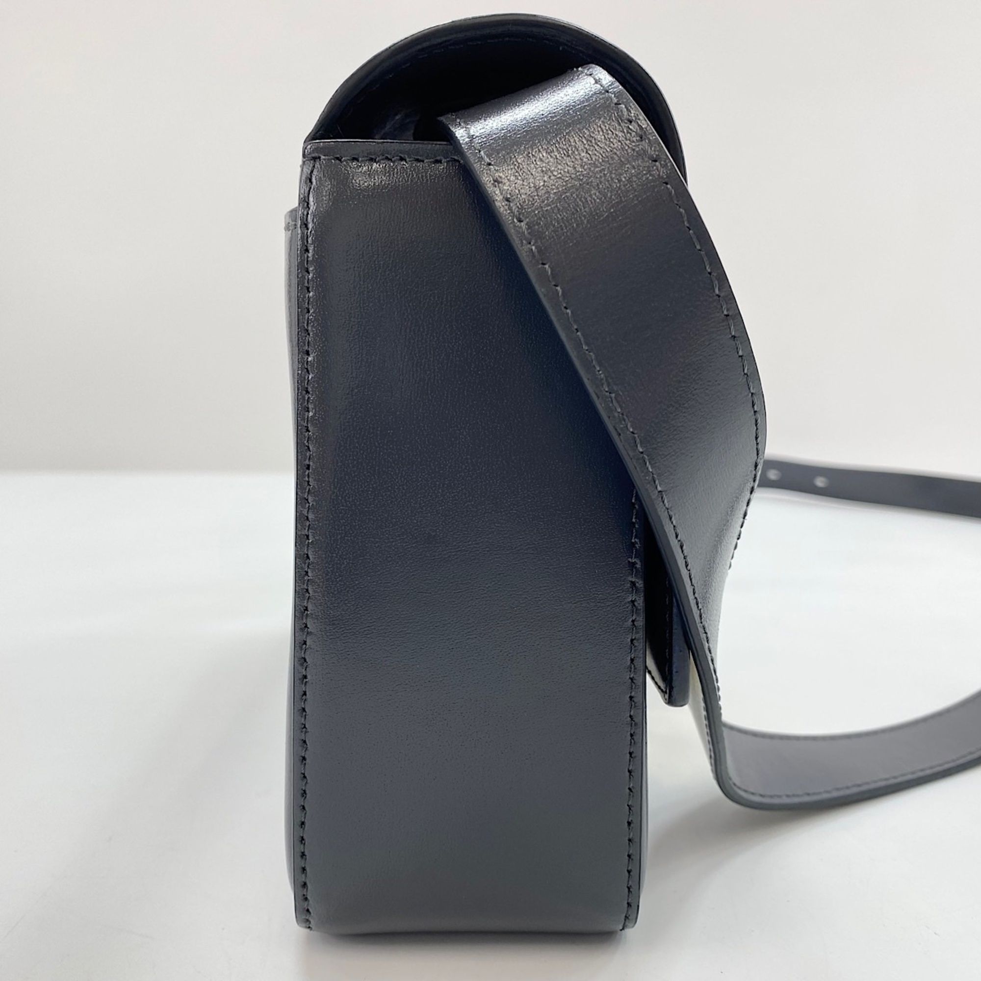 Leather Shoulder Bag (Pre-Owned) - Givenchy - Modalova