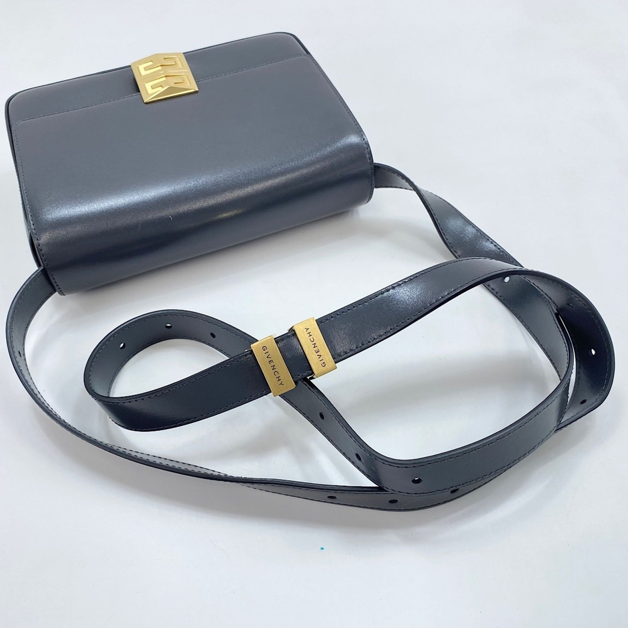 Leather Shoulder Bag (Pre-Owned) - Givenchy - Modalova