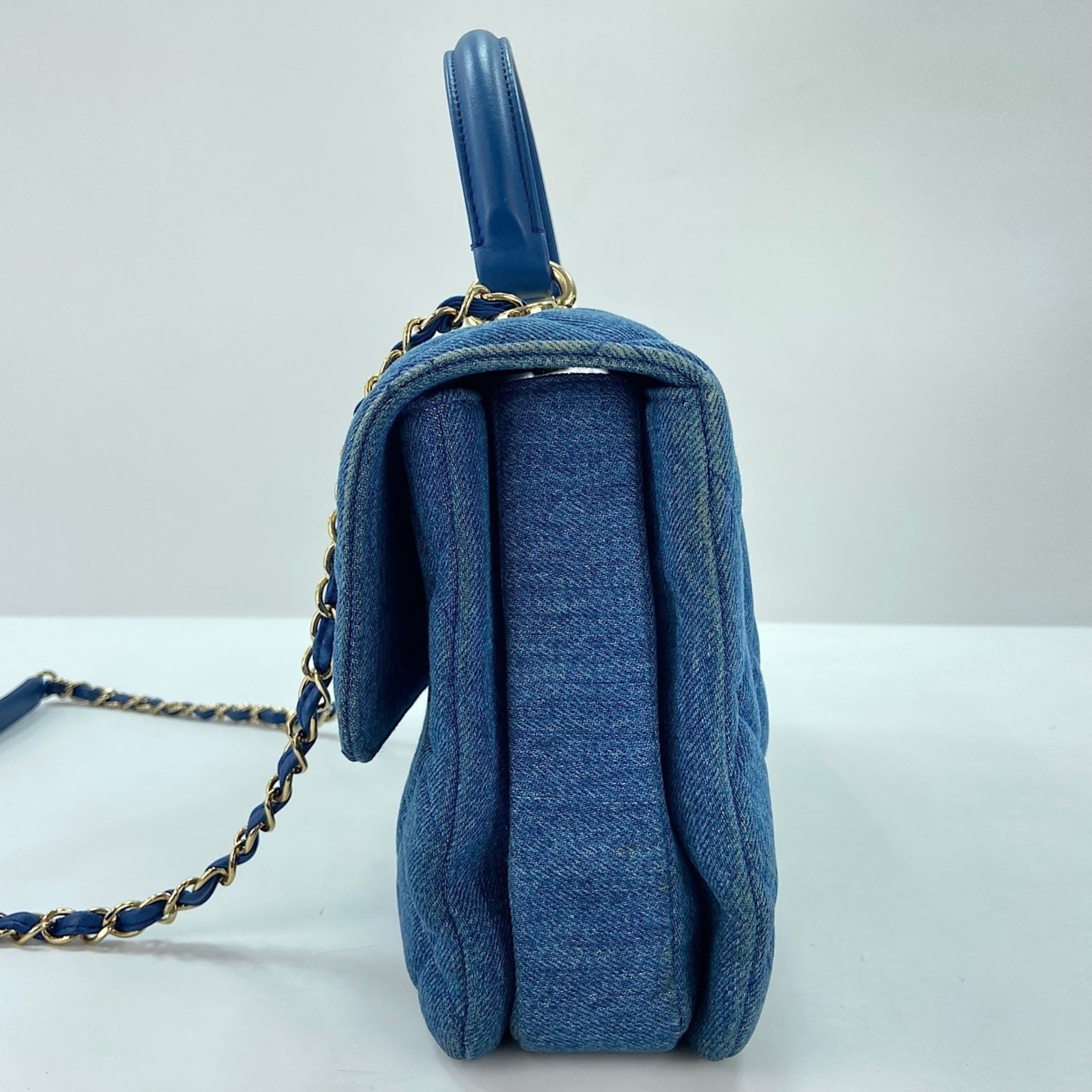 Denim Handbag (Pre-Owned) - Chanel - Modalova