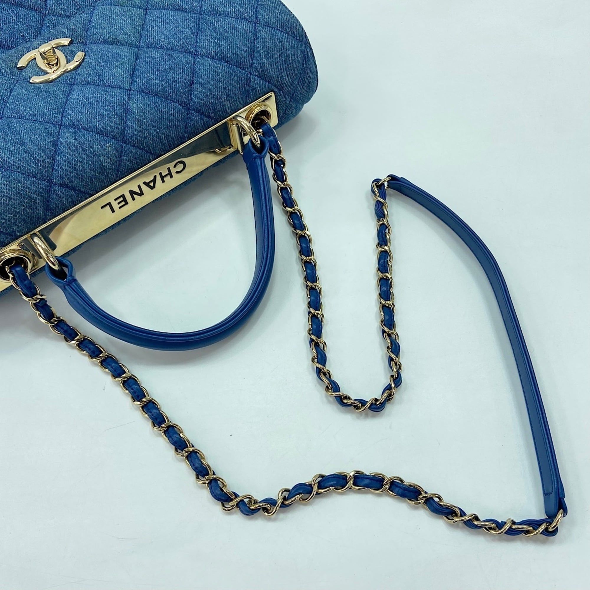 Denim Handbag (Pre-Owned) - Chanel - Modalova