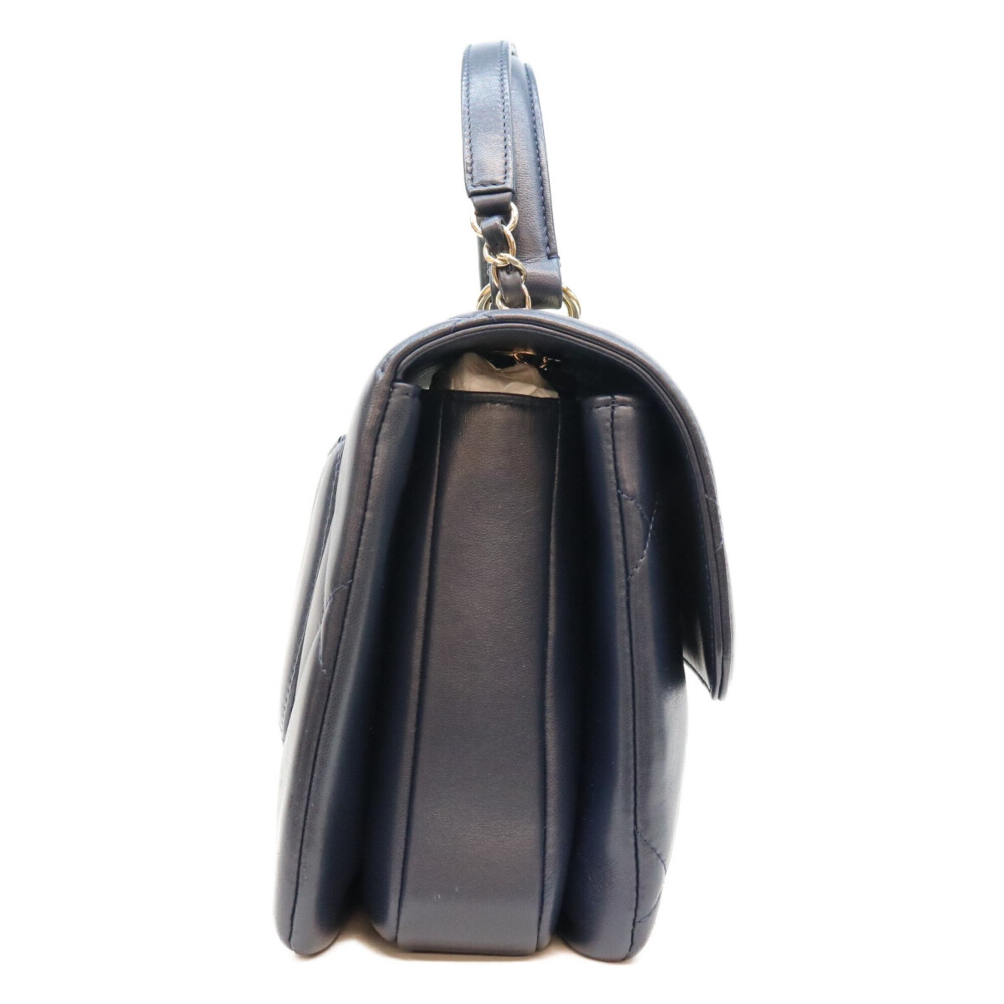 Leather Shoulder Bag (Pre-Owned) - Chanel - Modalova