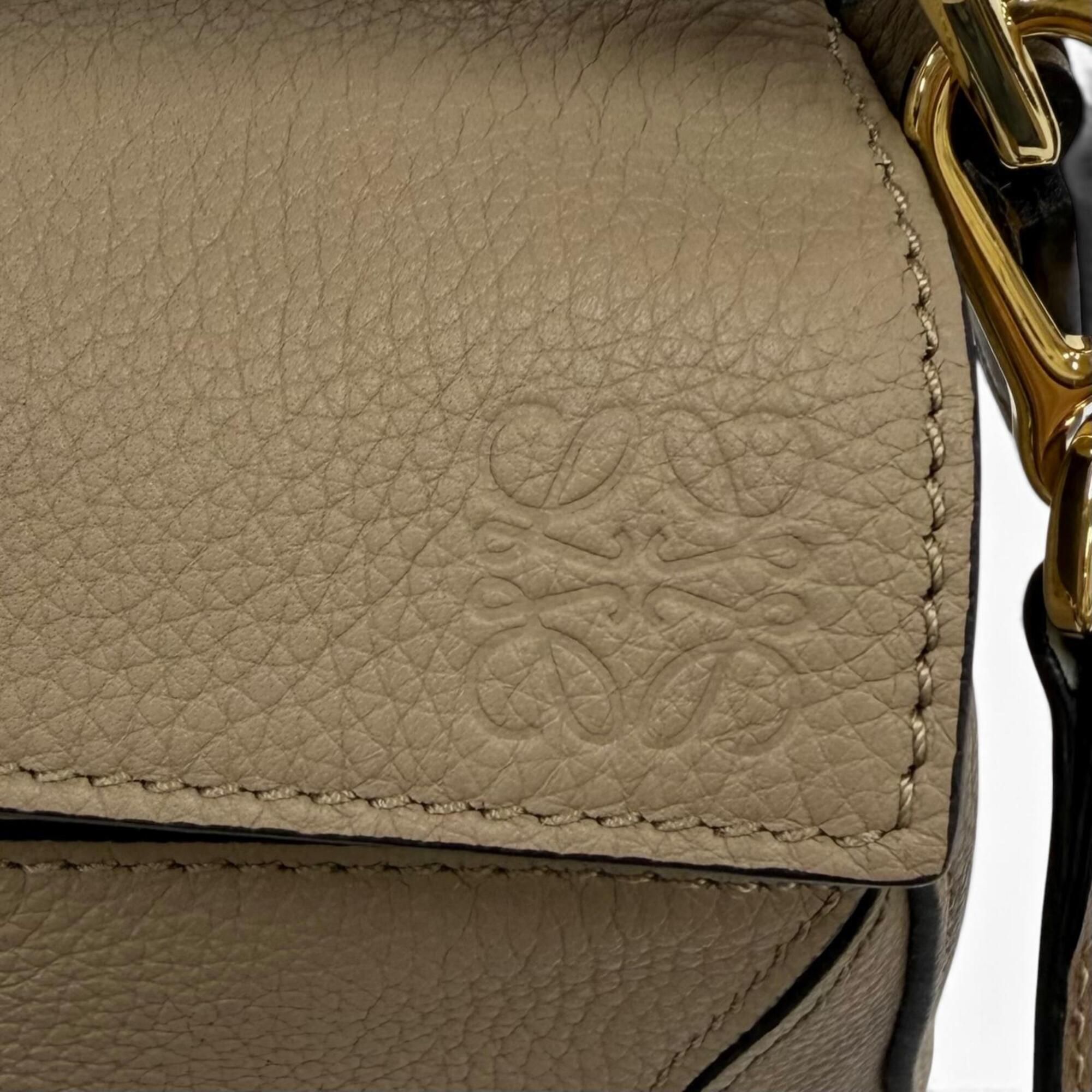 Leather Handbag Shoulder Bag (Pre-Owned) - Loewe - Modalova