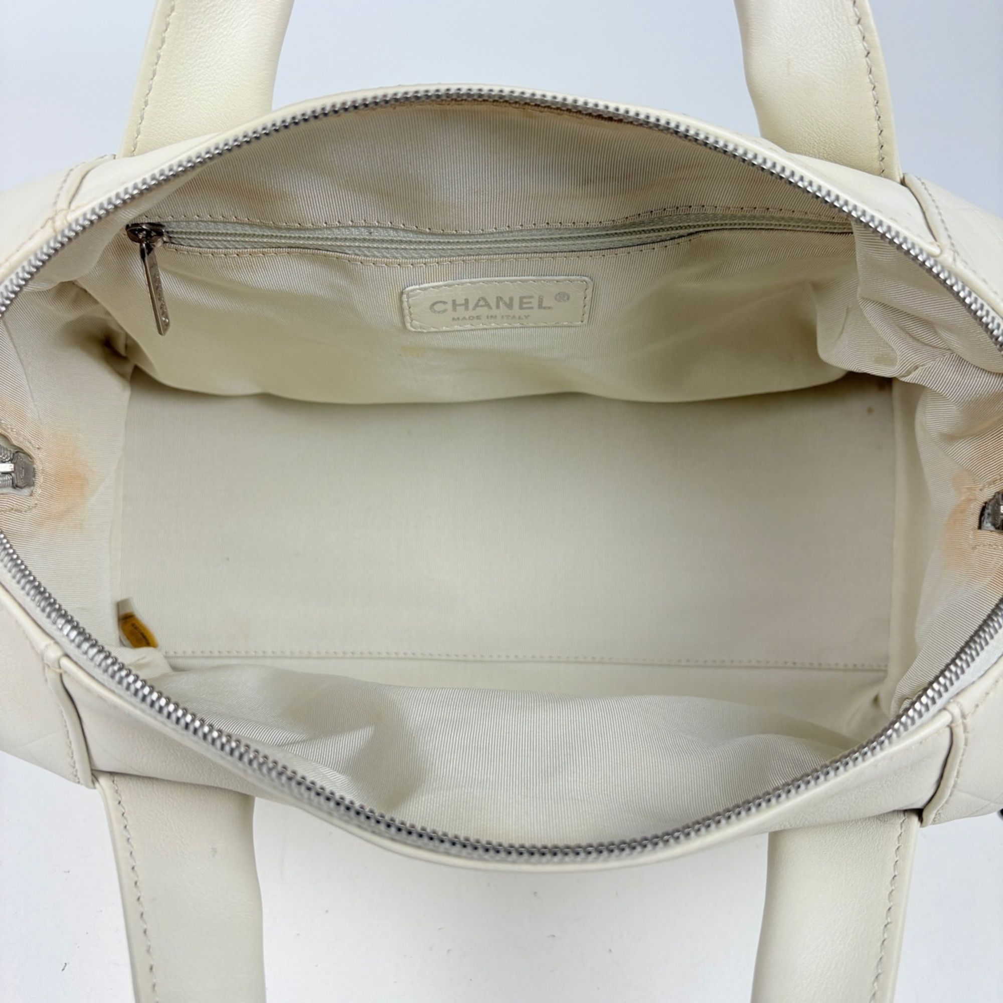 Leather Handbag (Pre-Owned) - Chanel - Modalova