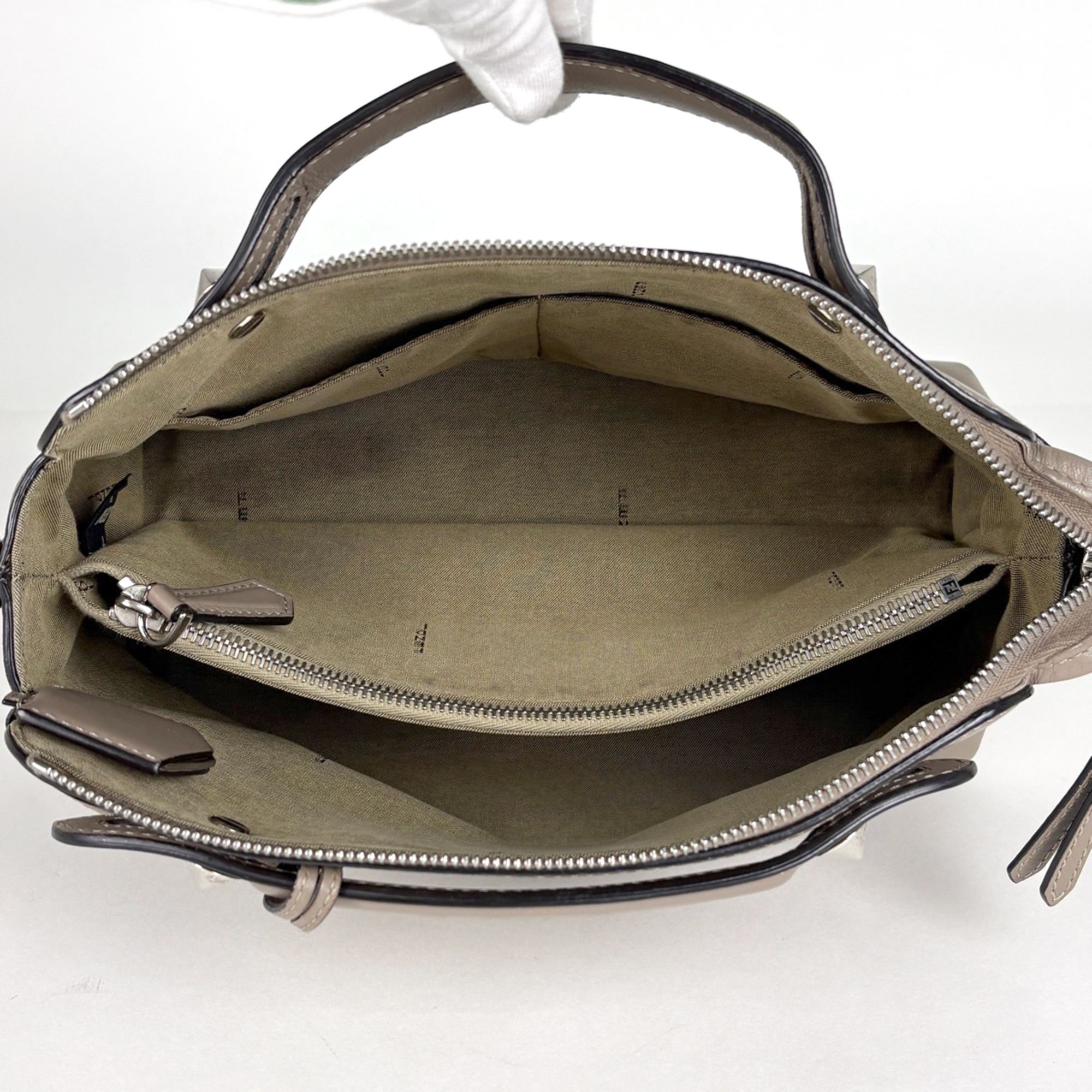 Leather Handbag Shoulder Bag (Pre-Owned) - Fendi - Modalova