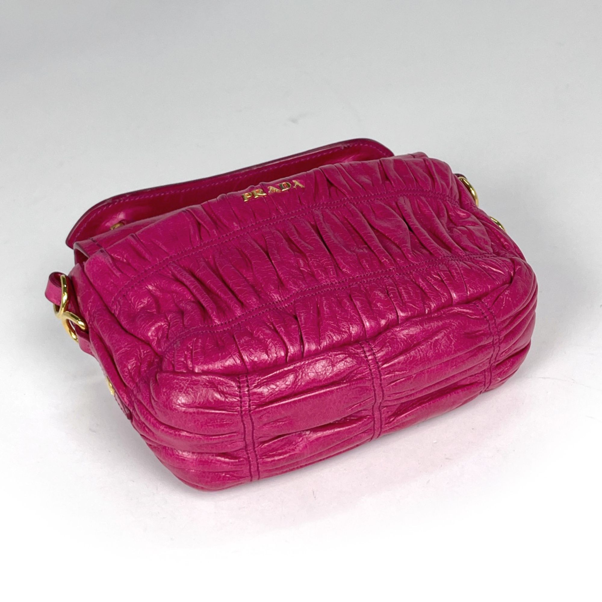 Leather Handbag (Pre-Owned) - Prada - Modalova