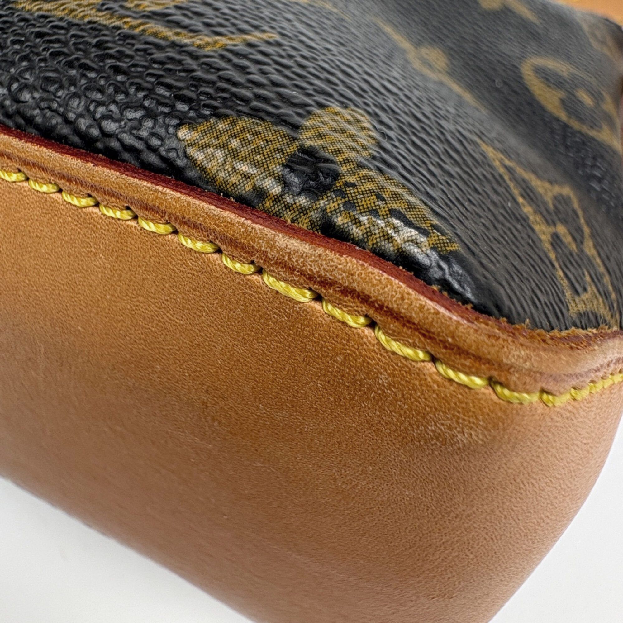 Monogram Monogram Pochette Shoulder Bag (Pre-Owned) - Louis Vuitton - Modalova