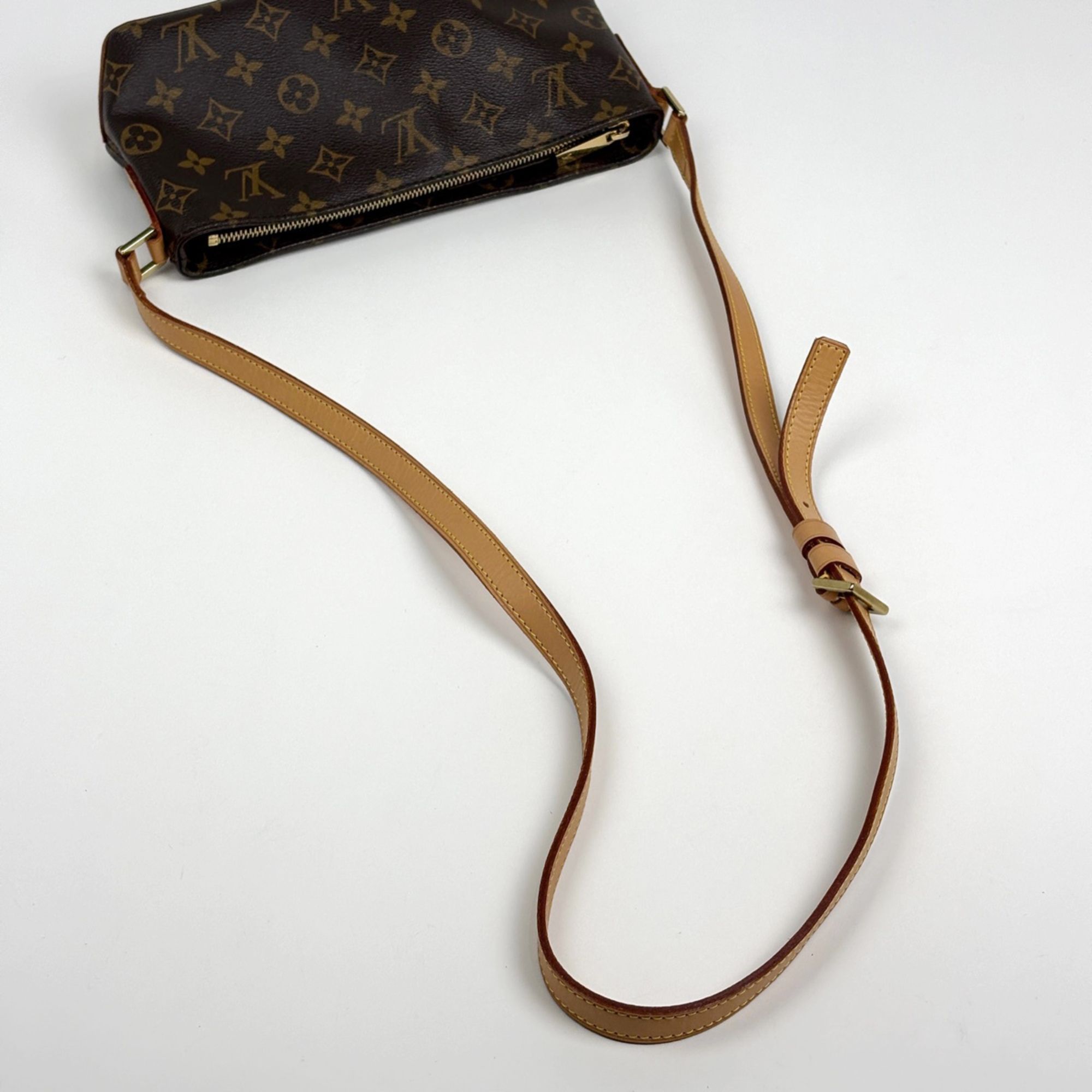 Monogram Monogram Pochette Shoulder Bag (Pre-Owned) - Louis Vuitton - Modalova