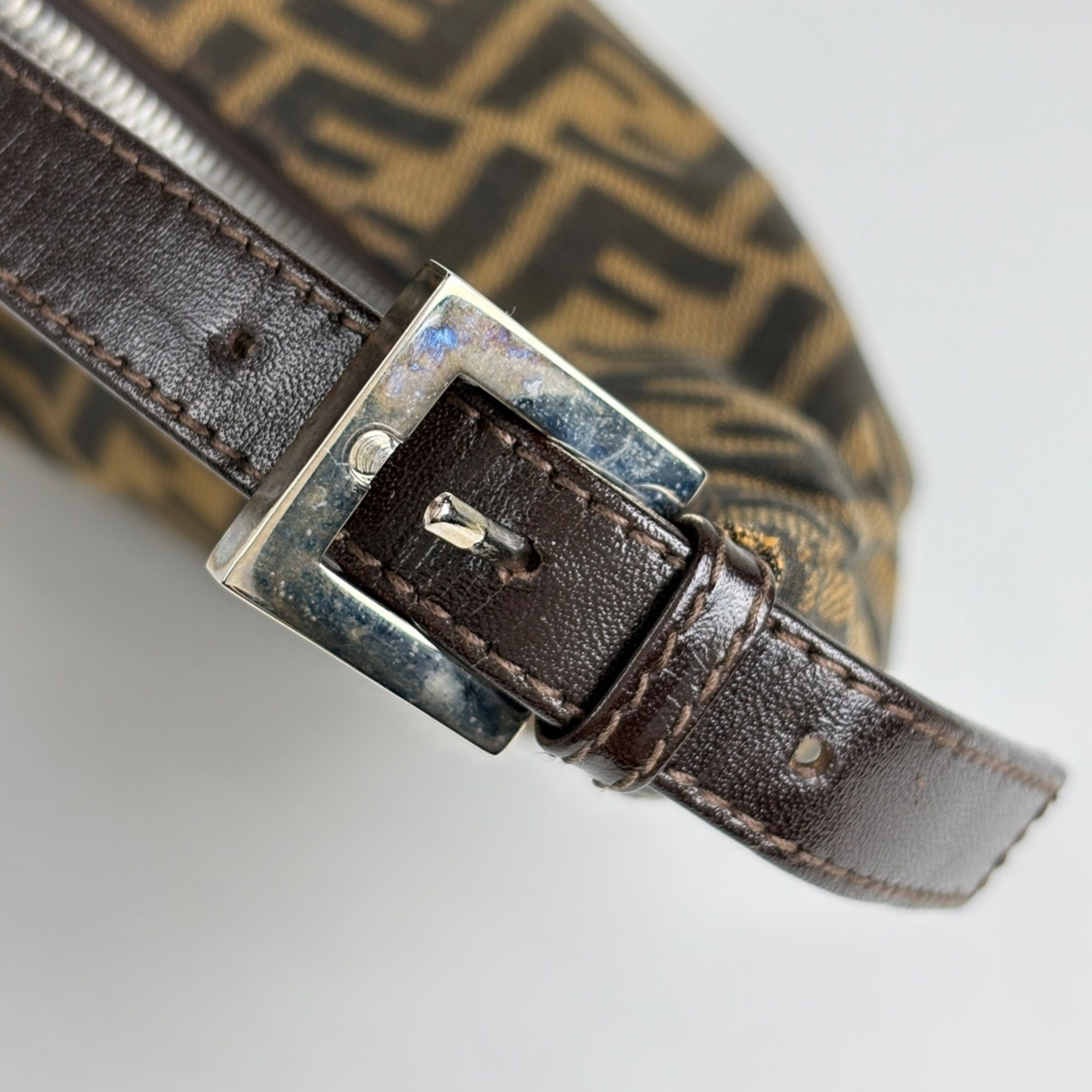 Canvas Leather Shoulder Bag (Pre-Owned) - Fendi - Modalova