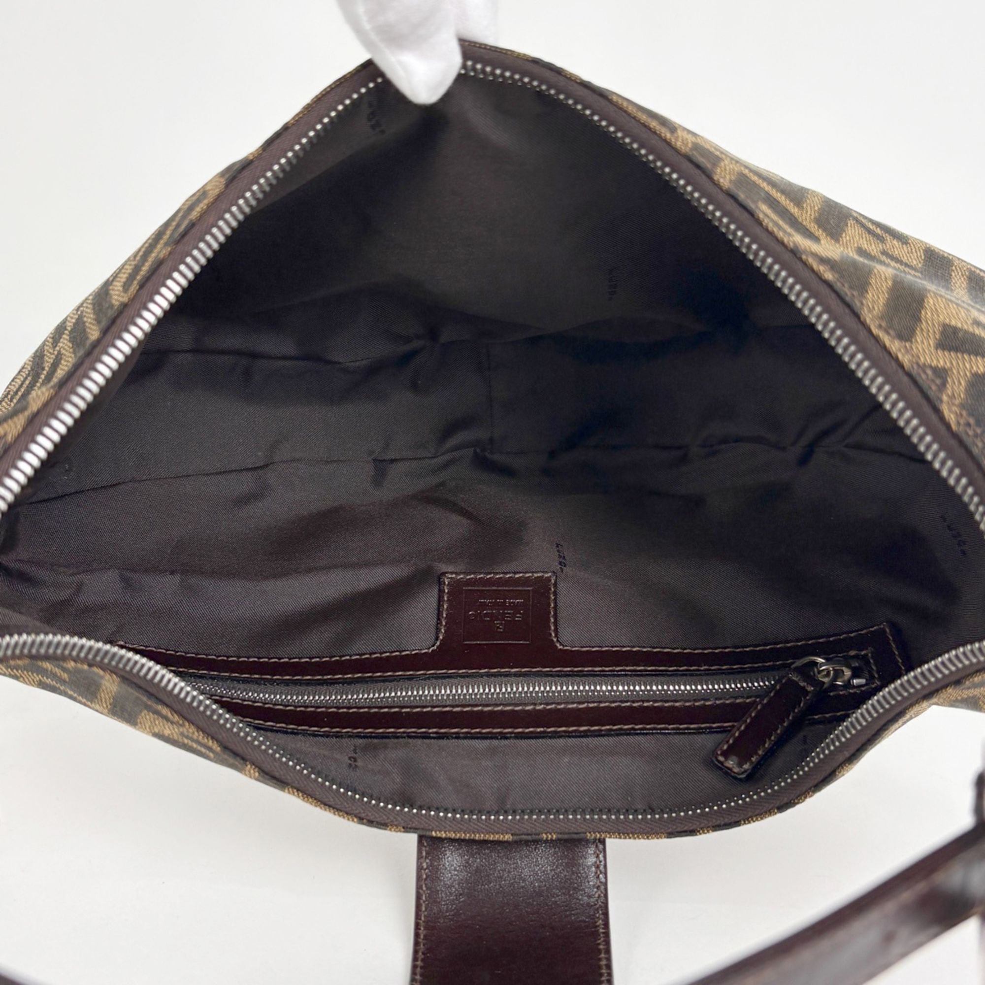 Canvas Leather Shoulder Bag (Pre-Owned) - Fendi - Modalova