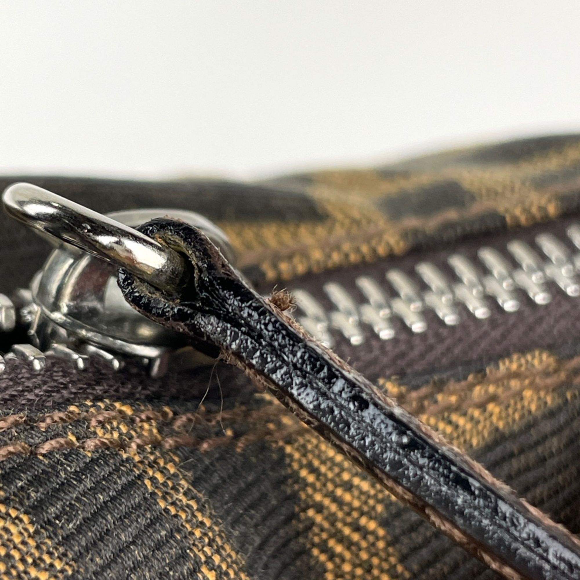 Canvas Leather Shoulder Bag (Pre-Owned) - Fendi - Modalova