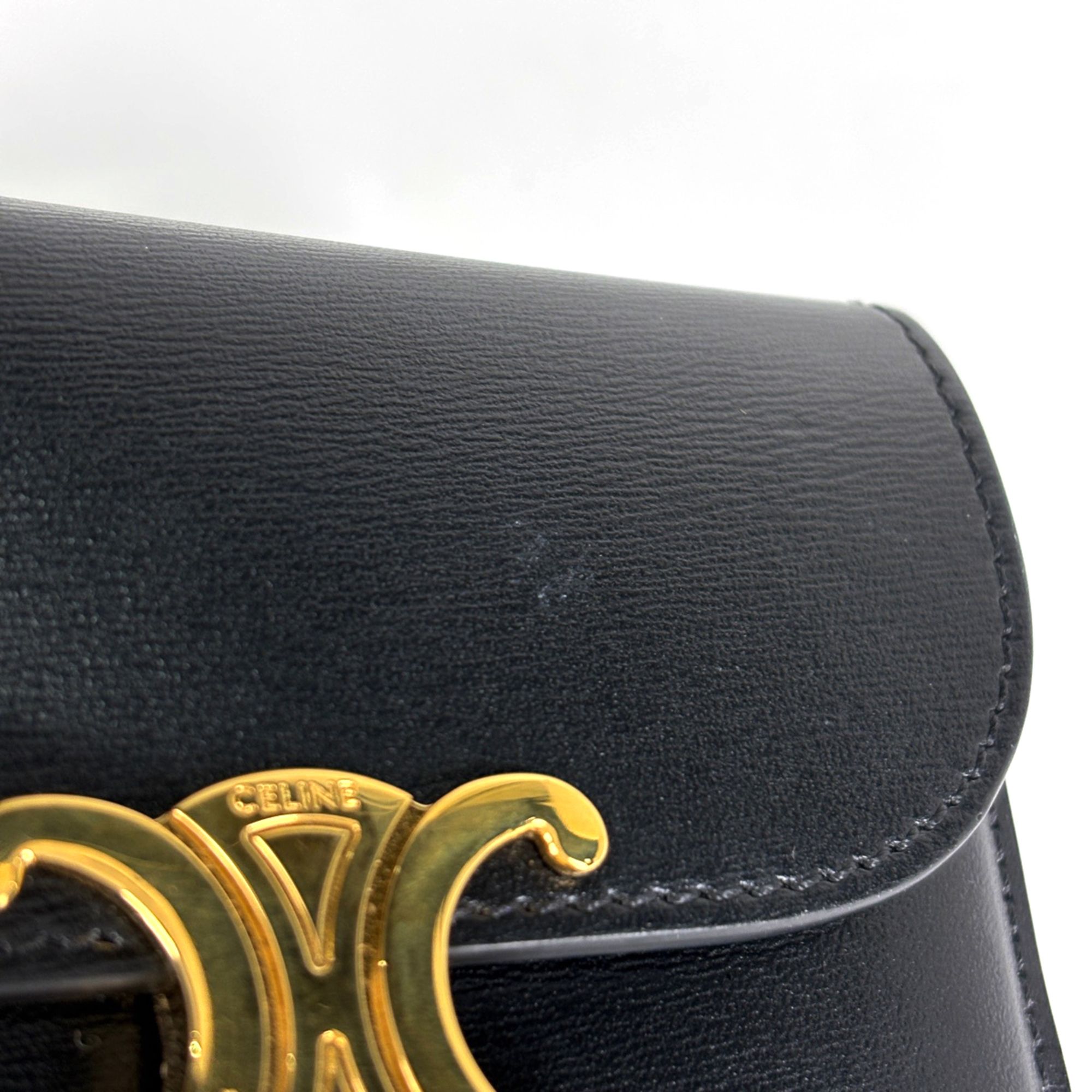 Leather Wallet (Tri-Fold) (Pre-Owned) - Celine - Modalova