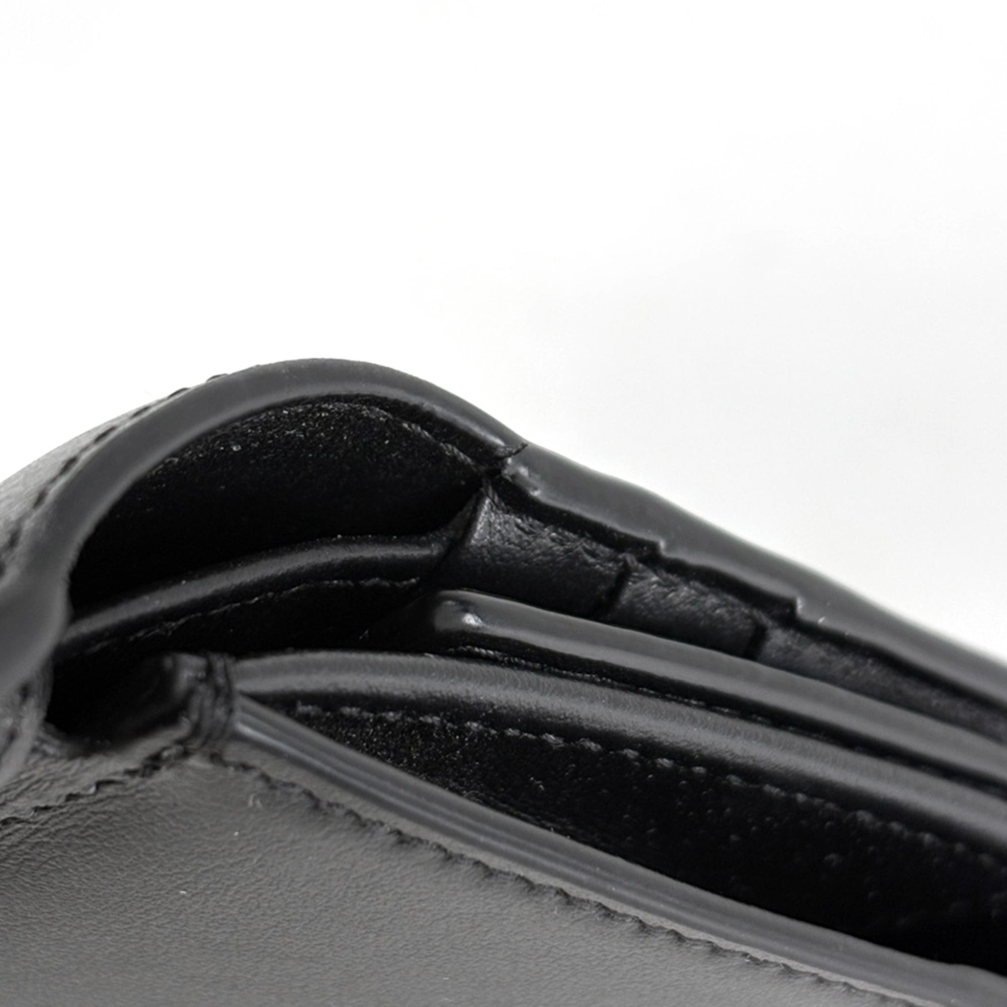 Leather Wallet (Tri-Fold) (Pre-Owned) - Celine - Modalova