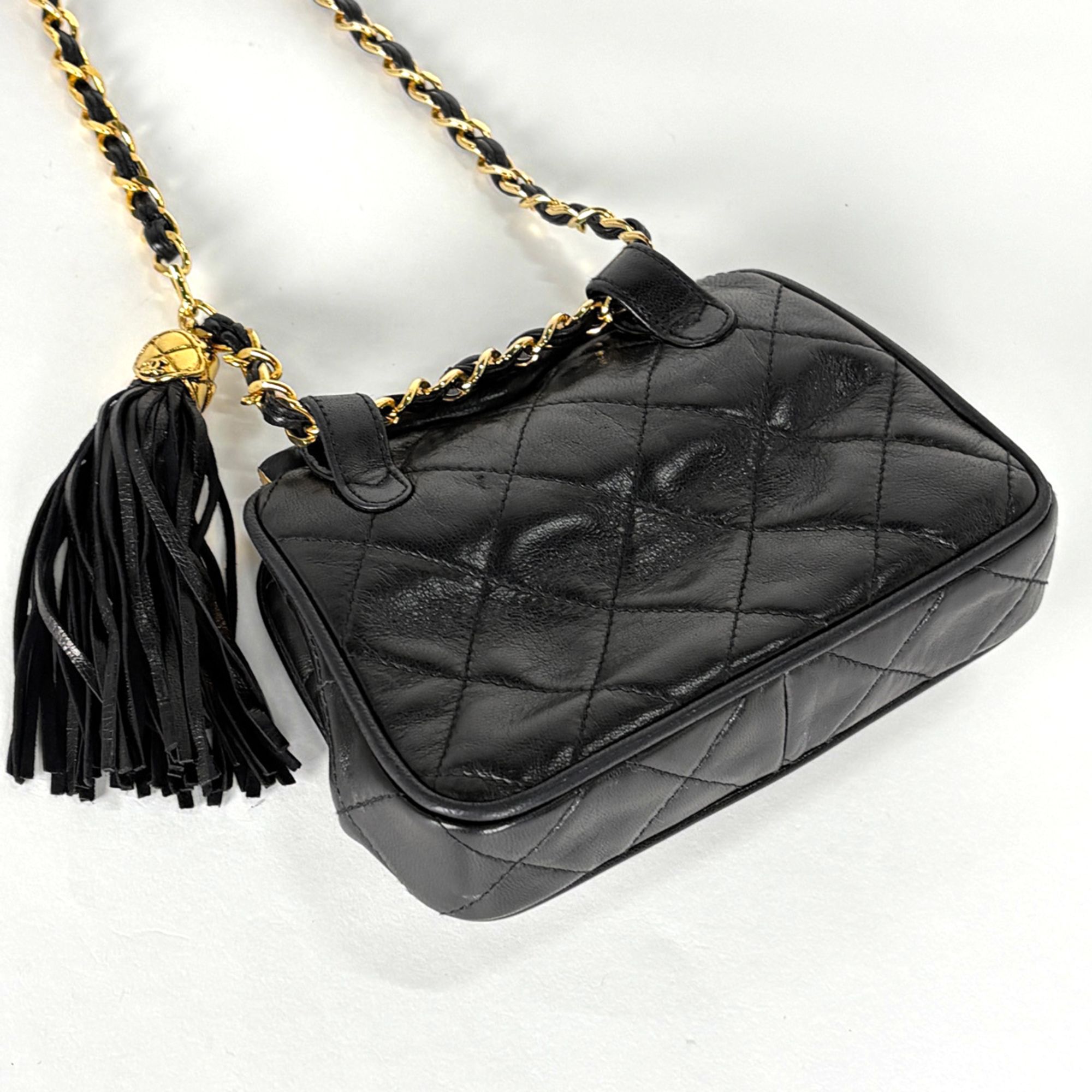 Leather Shoulder Bag (Pre-Owned) - Chanel - Modalova