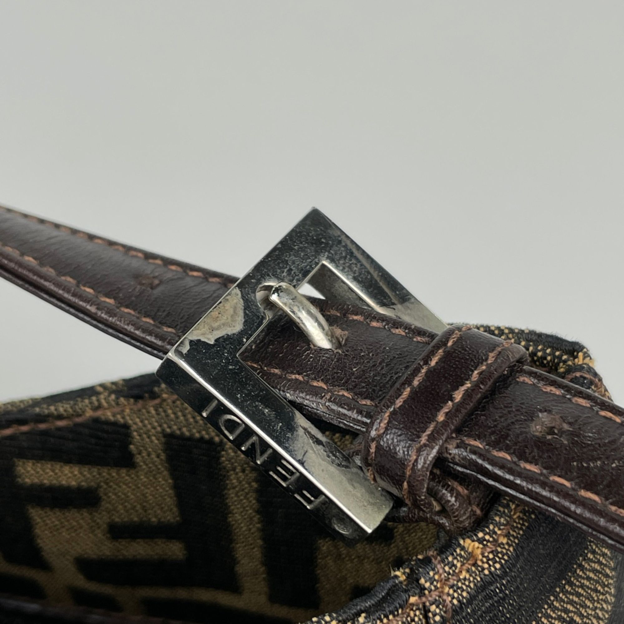 Leather Shoulder Bag (Pre-Owned) - Fendi - Modalova