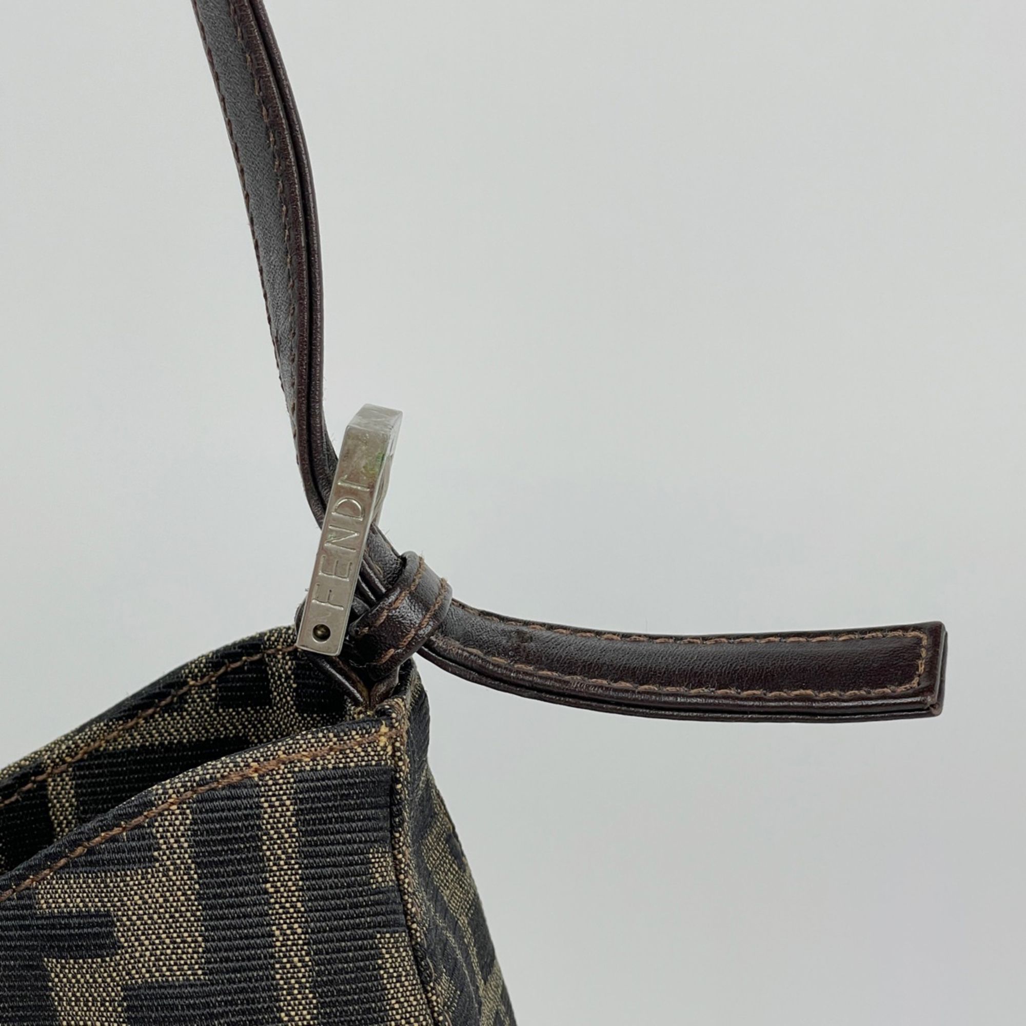 Leather Shoulder Bag (Pre-Owned) - Fendi - Modalova