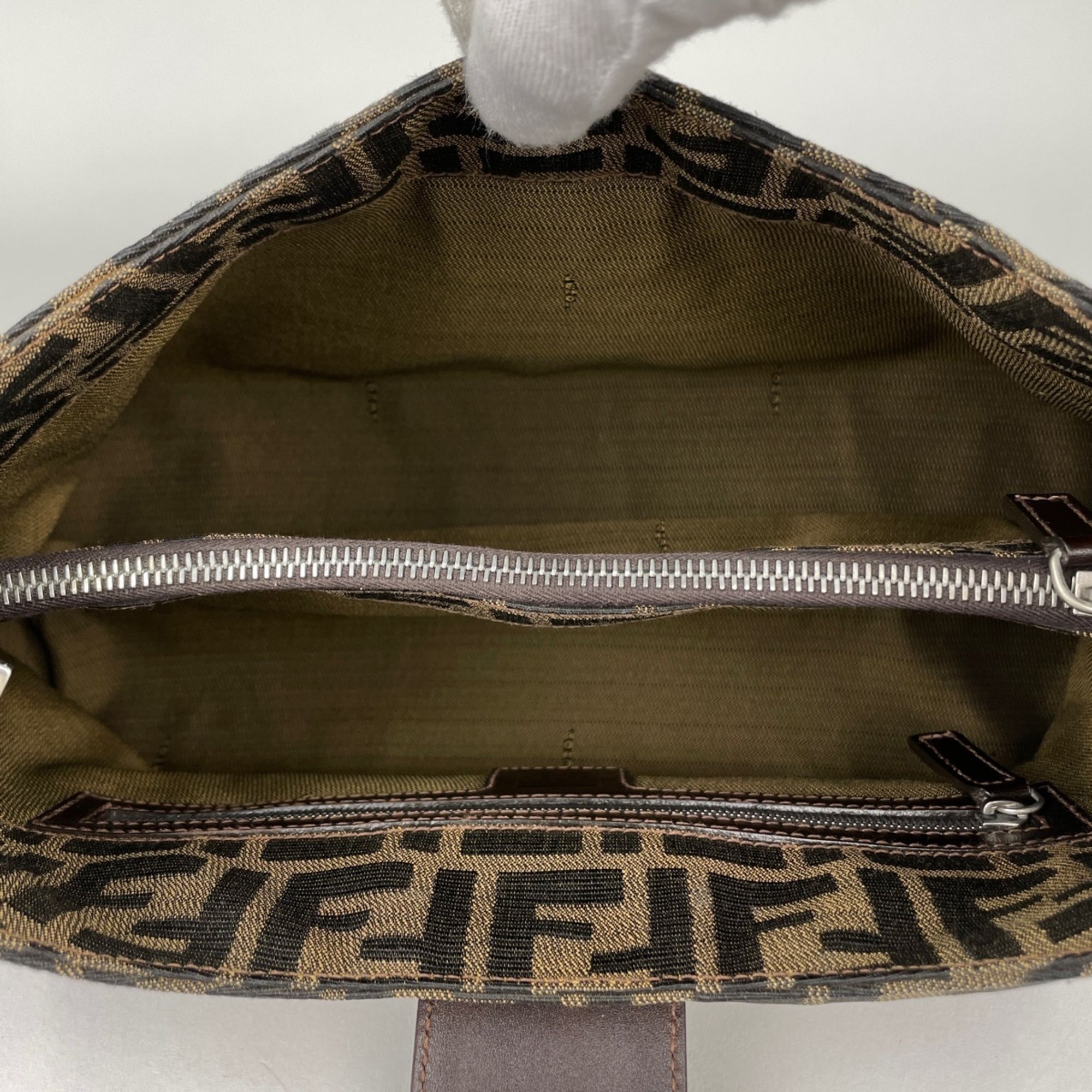 Leather Shoulder Bag (Pre-Owned) - Fendi - Modalova