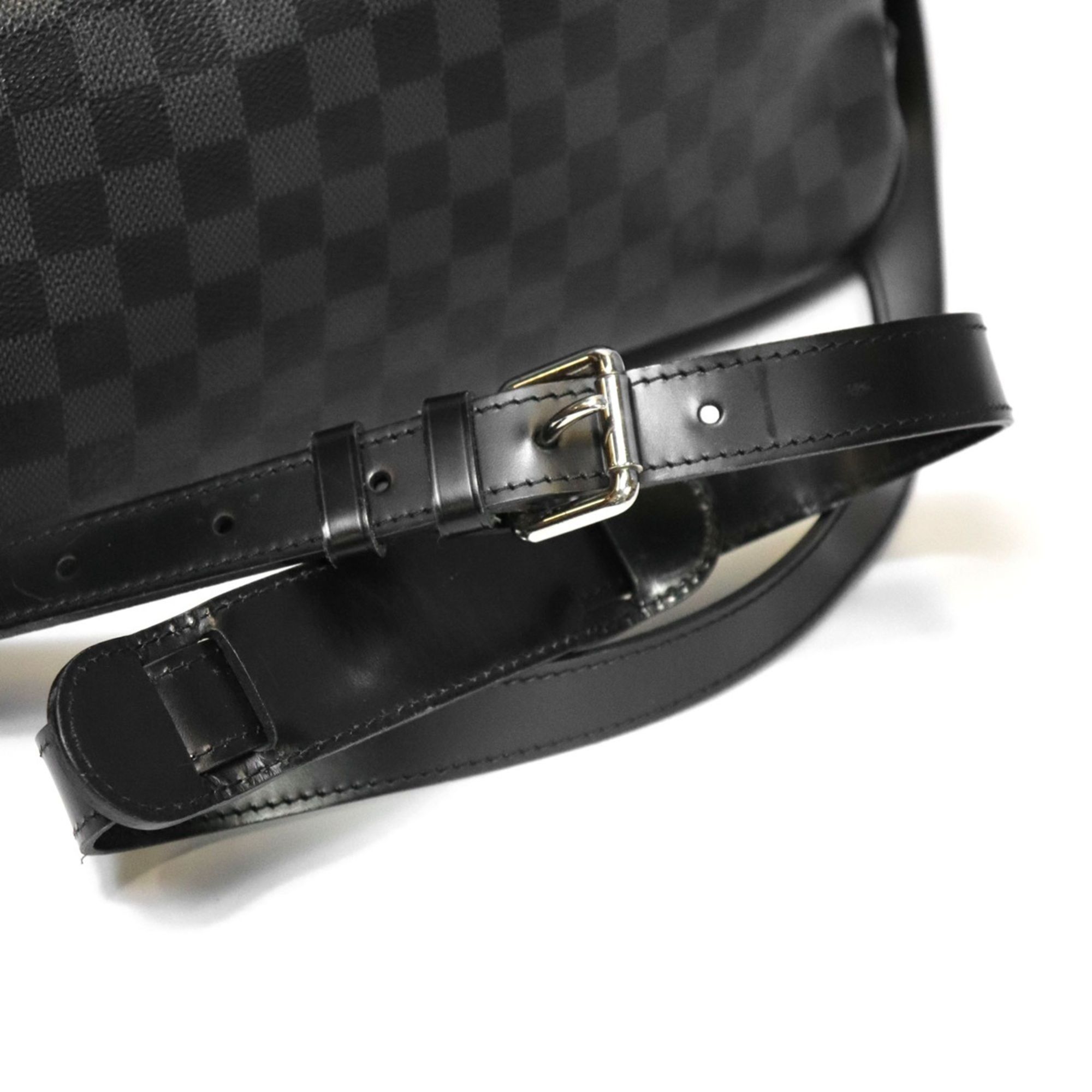 Damier Graphite Shoulder Bag (Pre-Owned) - Louis Vuitton - Modalova