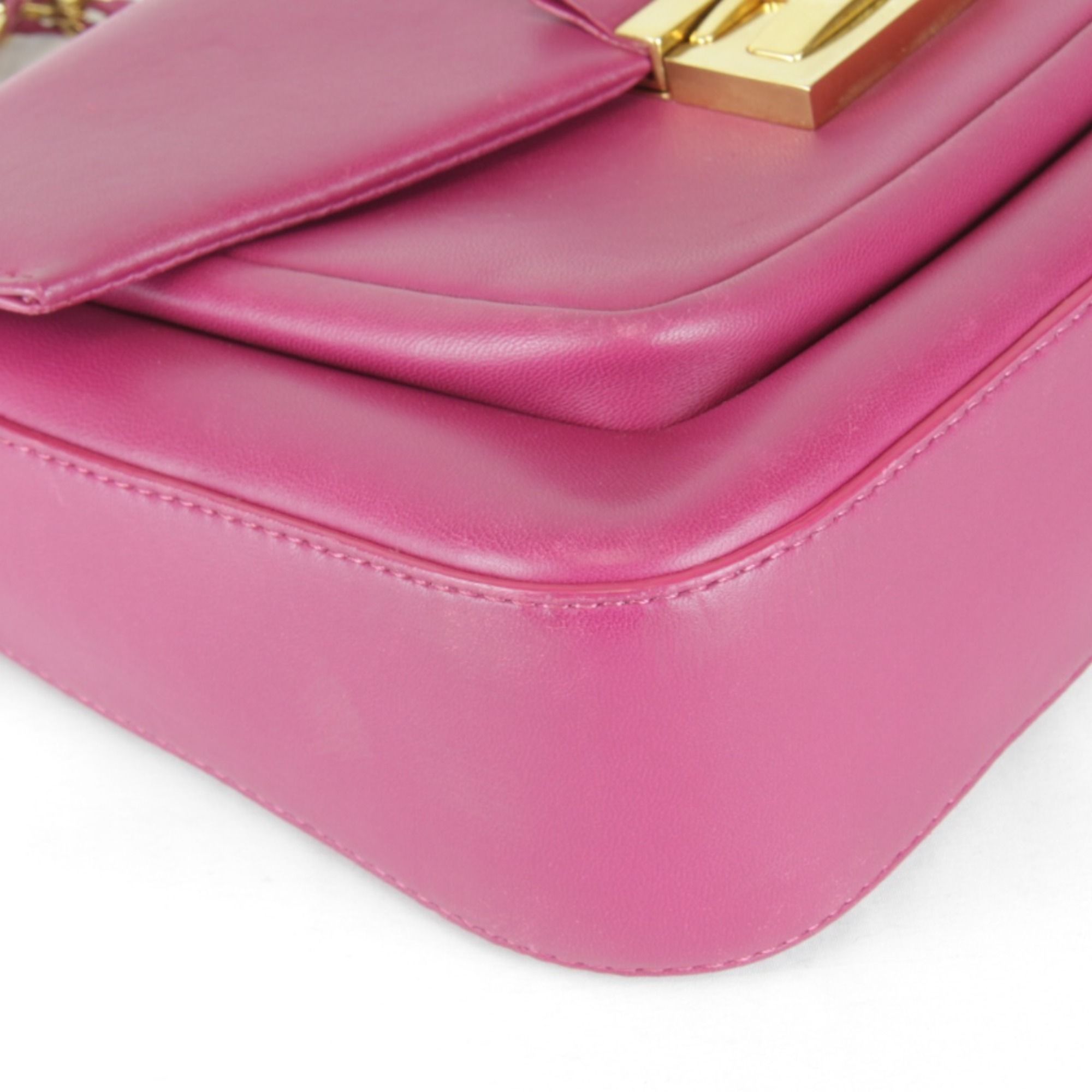 Fendi Pink Shoulder Bag (Pre-Owned) - Fendi - Modalova