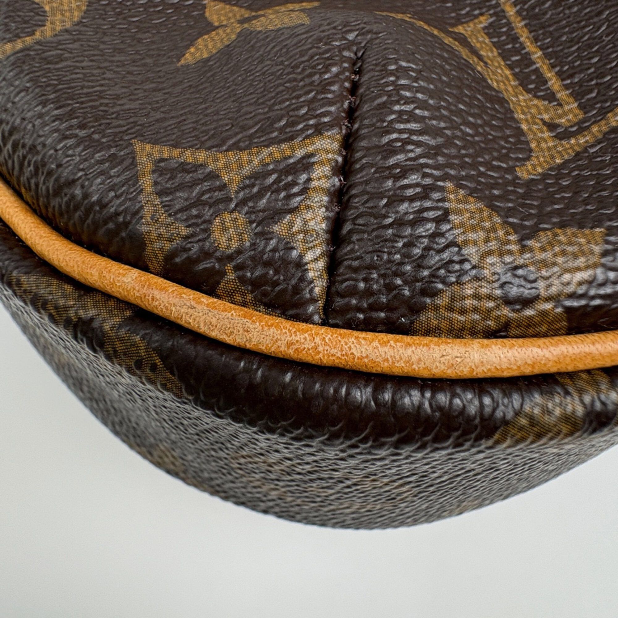 Monogram Shoulder Bag (Pre-Owned) - Louis Vuitton - Modalova