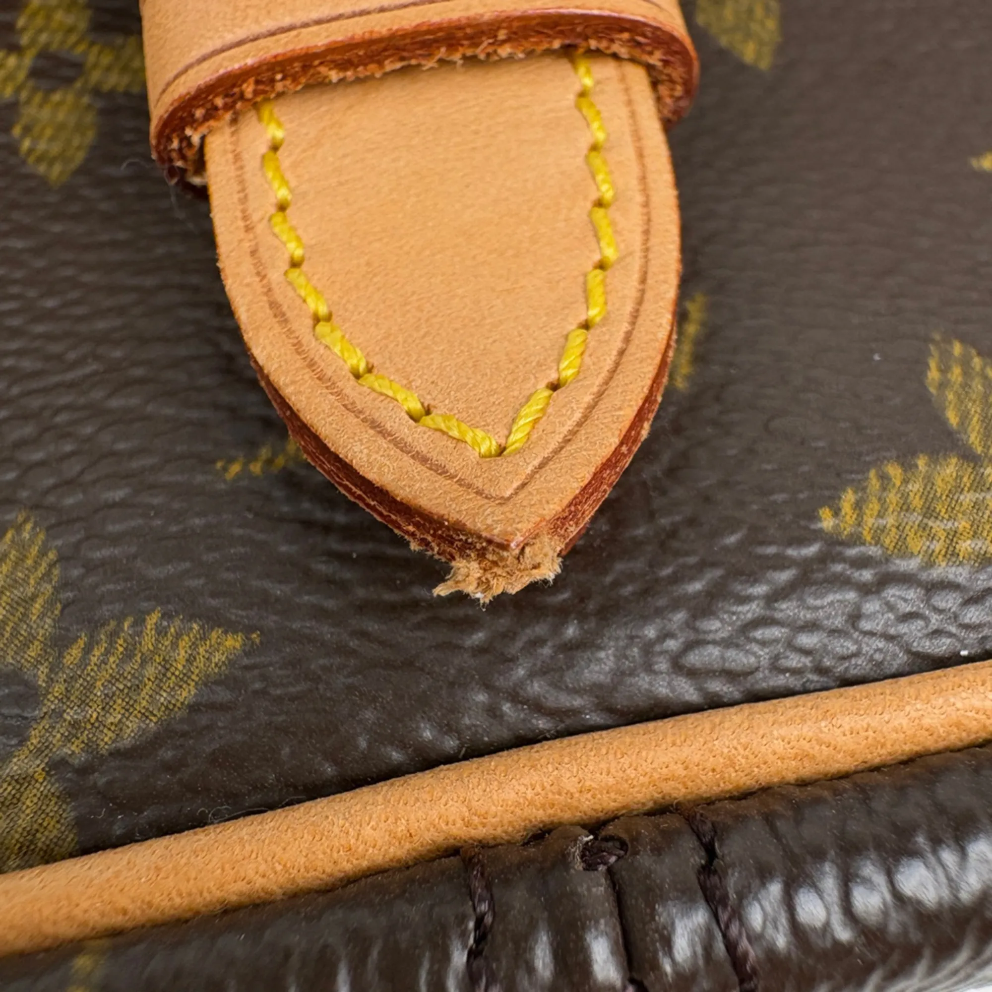 Monogram Shoulder Bag (Pre-Owned) - Louis Vuitton - Modalova