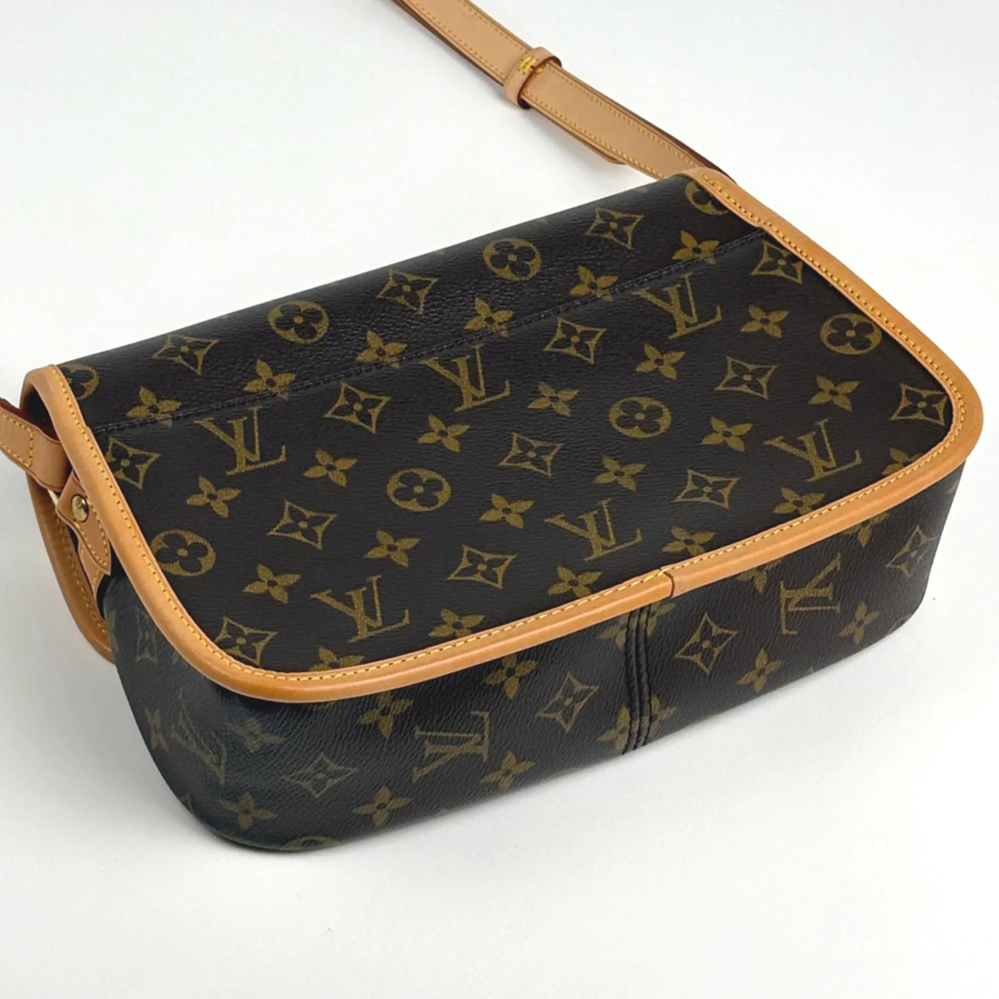 Monogram Shoulder Bag (Pre-Owned) - Louis Vuitton - Modalova