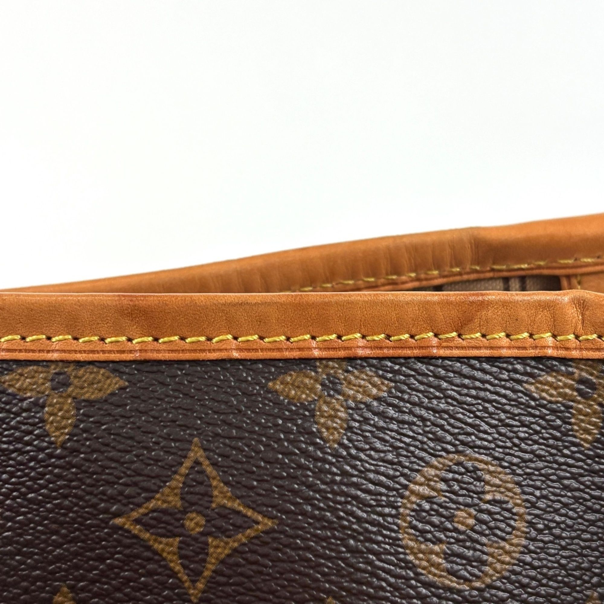 Monogram Shoulder Bag (Pre-Owned) - Louis Vuitton - Modalova