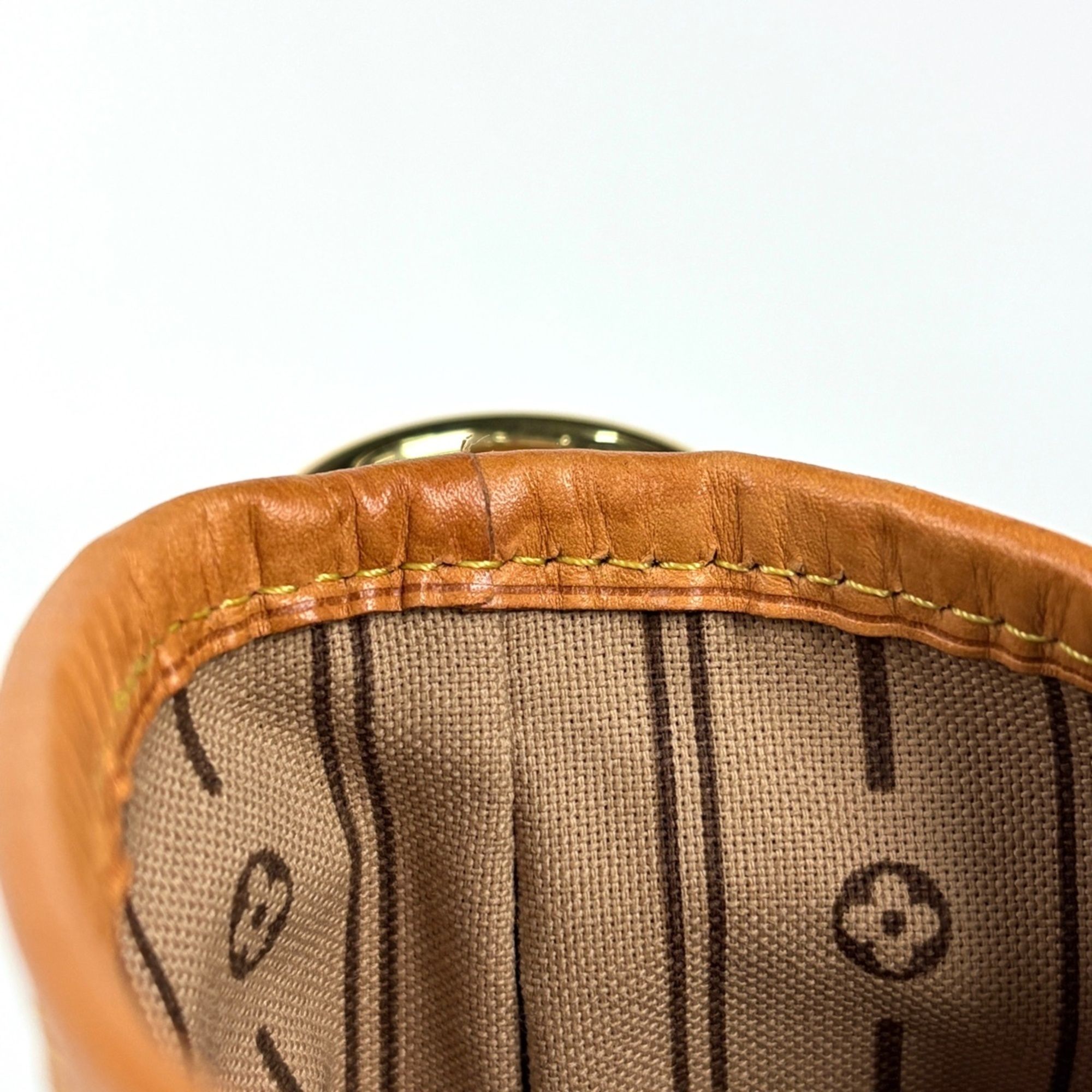 Monogram Shoulder Bag (Pre-Owned) - Louis Vuitton - Modalova