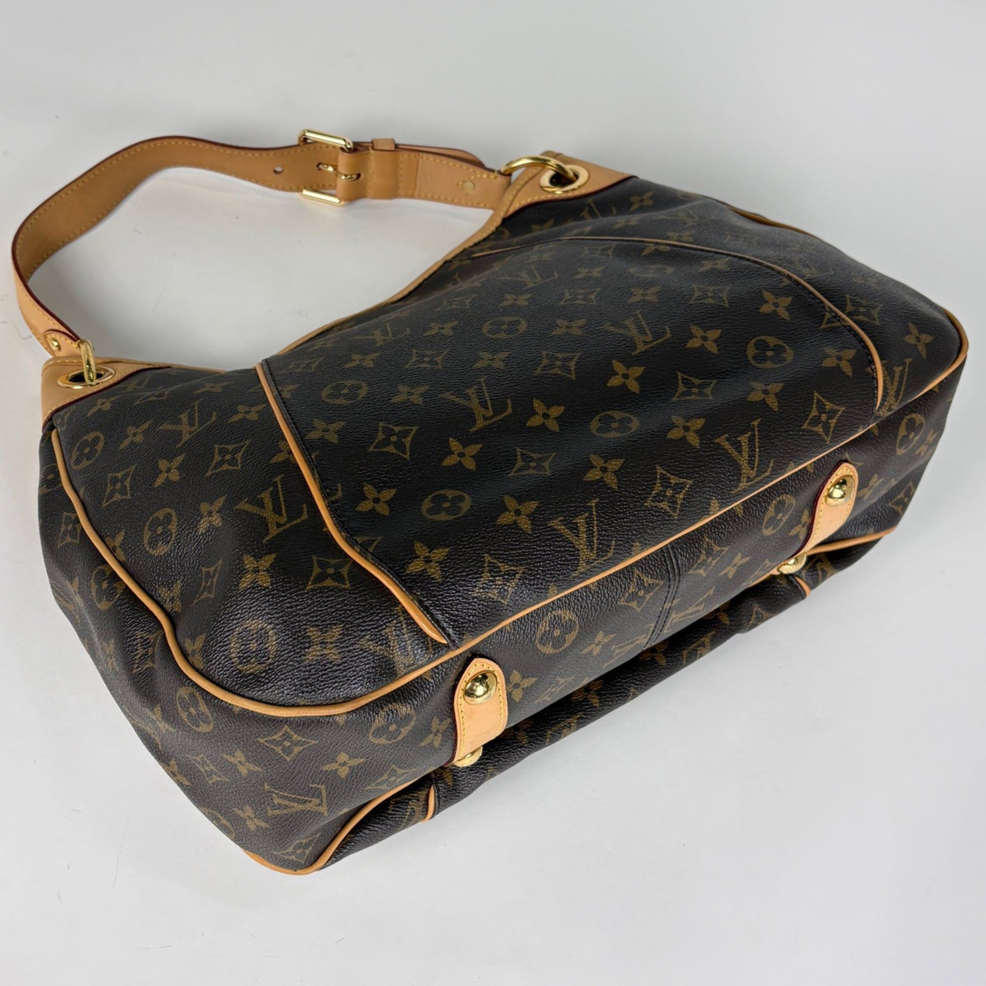 Monogram Shoulder Bag (Pre-Owned) - Louis Vuitton - Modalova