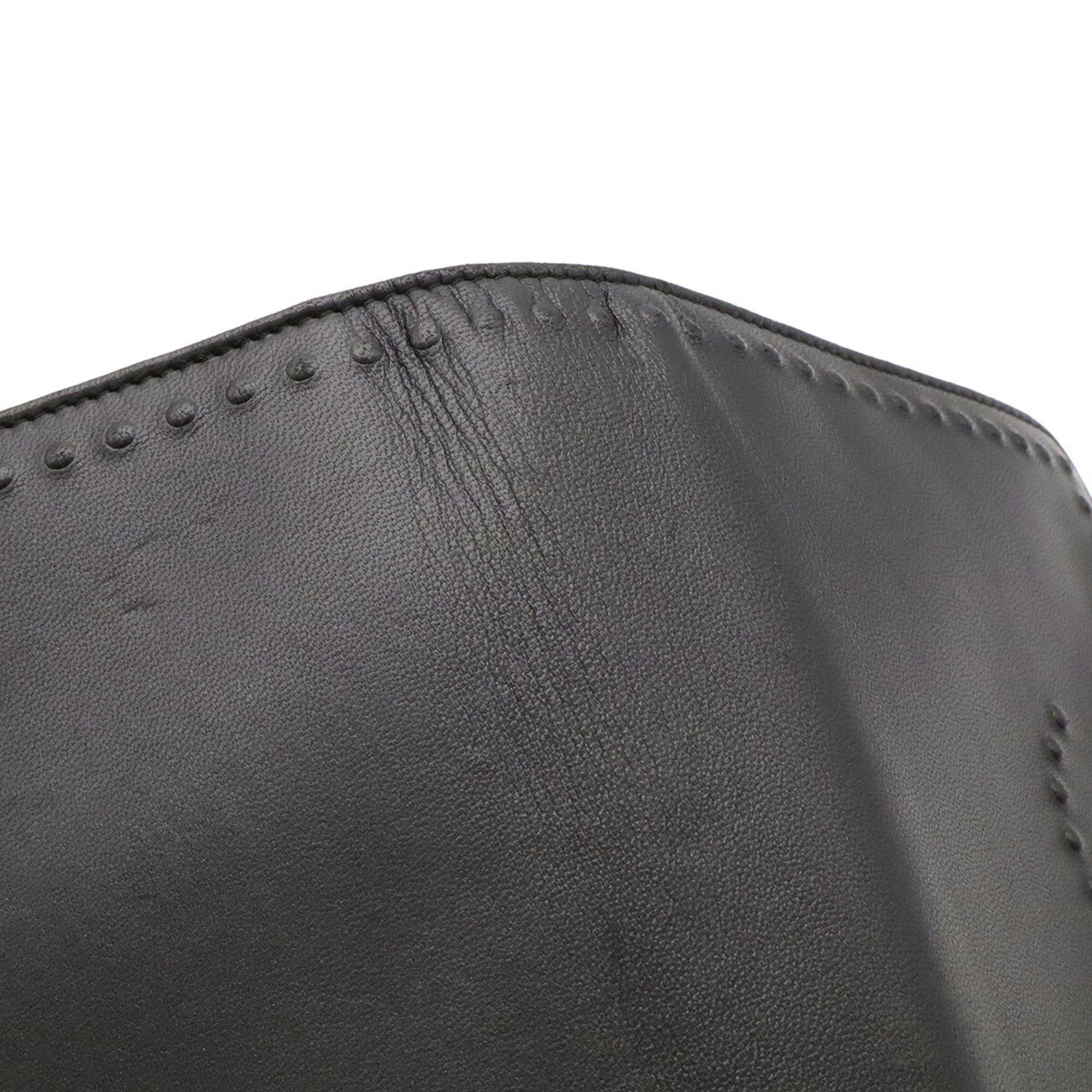 Leather Chain/Shoulder Wallet (Pre-Owned) - Chanel - Modalova