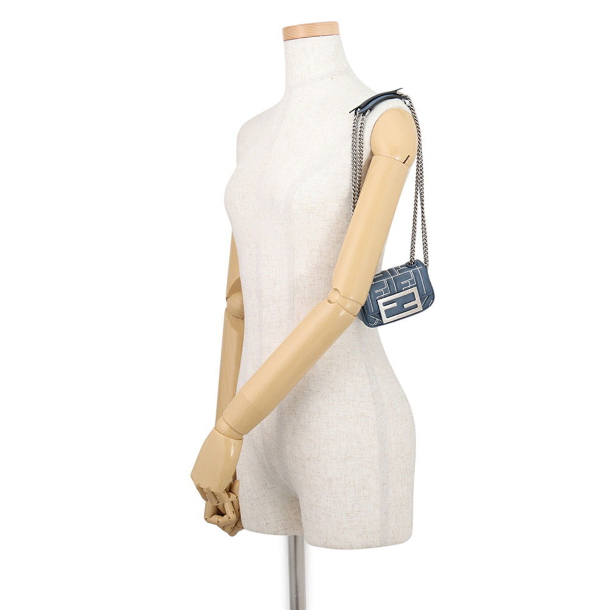 Zucca Leather Shoulder Bag (Pre-Owned) - Fendi - Modalova