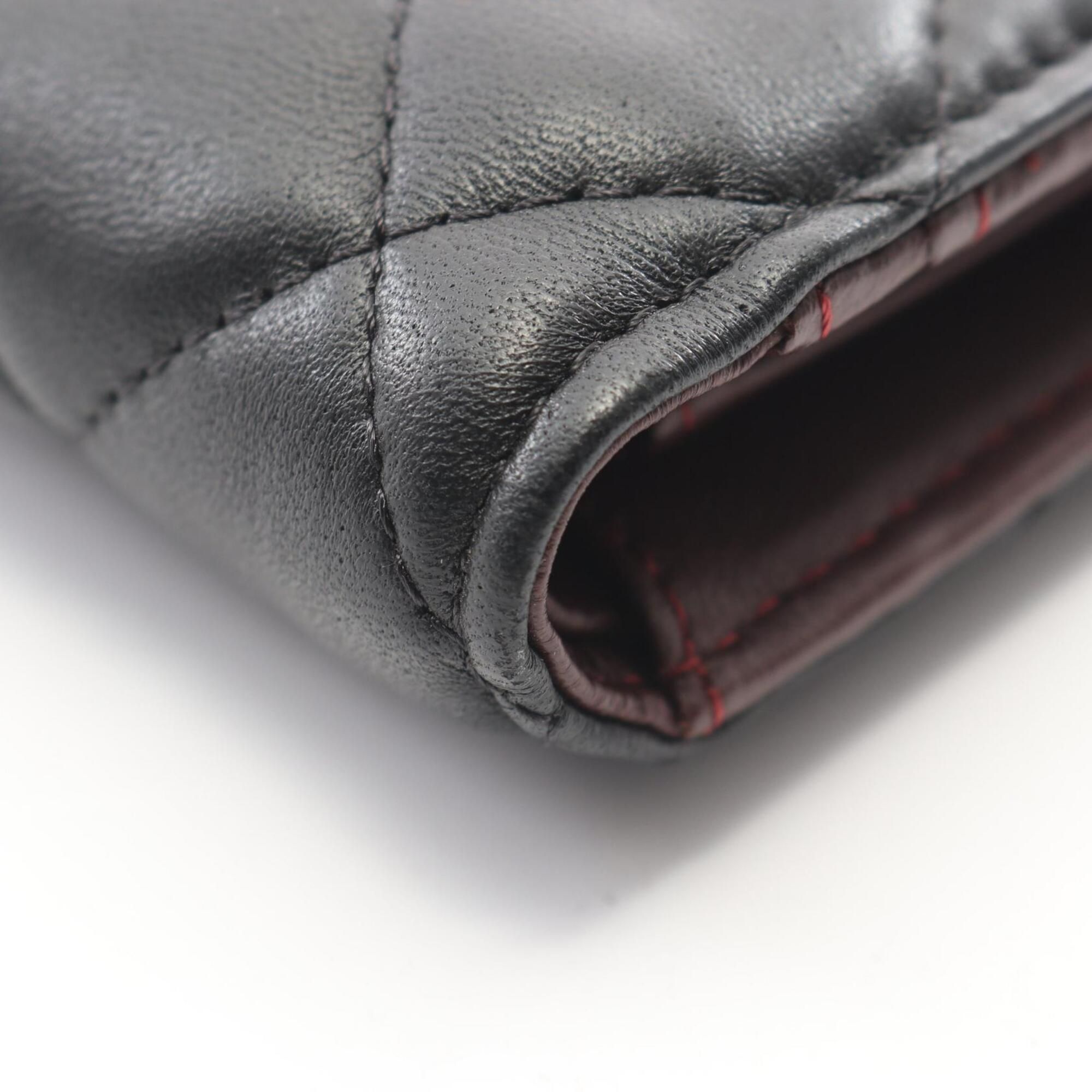 Leather Long Wallet (Bi-Fold) (Pre-Owned) - Chanel - Modalova