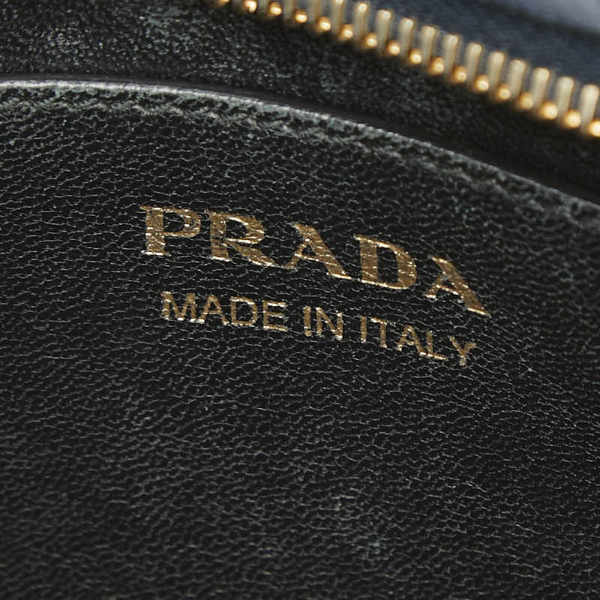 Leather Shoulder Bag (Pre-Owned) - Prada - Modalova