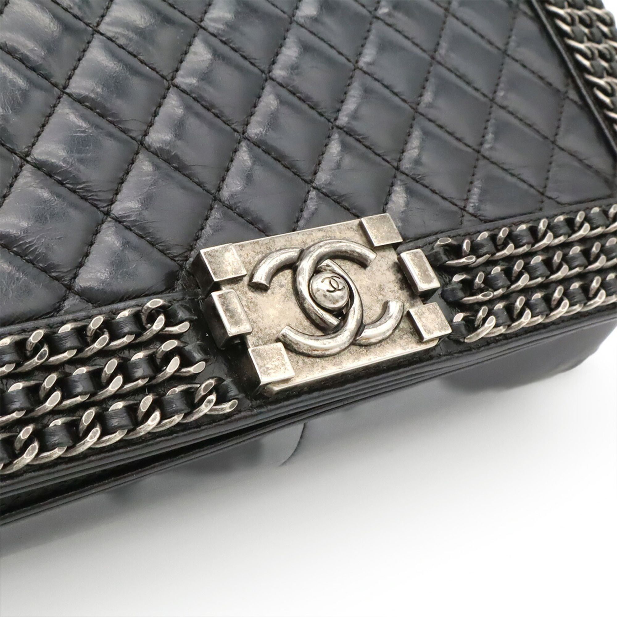 Leather Shoulder Bag (Pre-Owned) - Chanel - Modalova