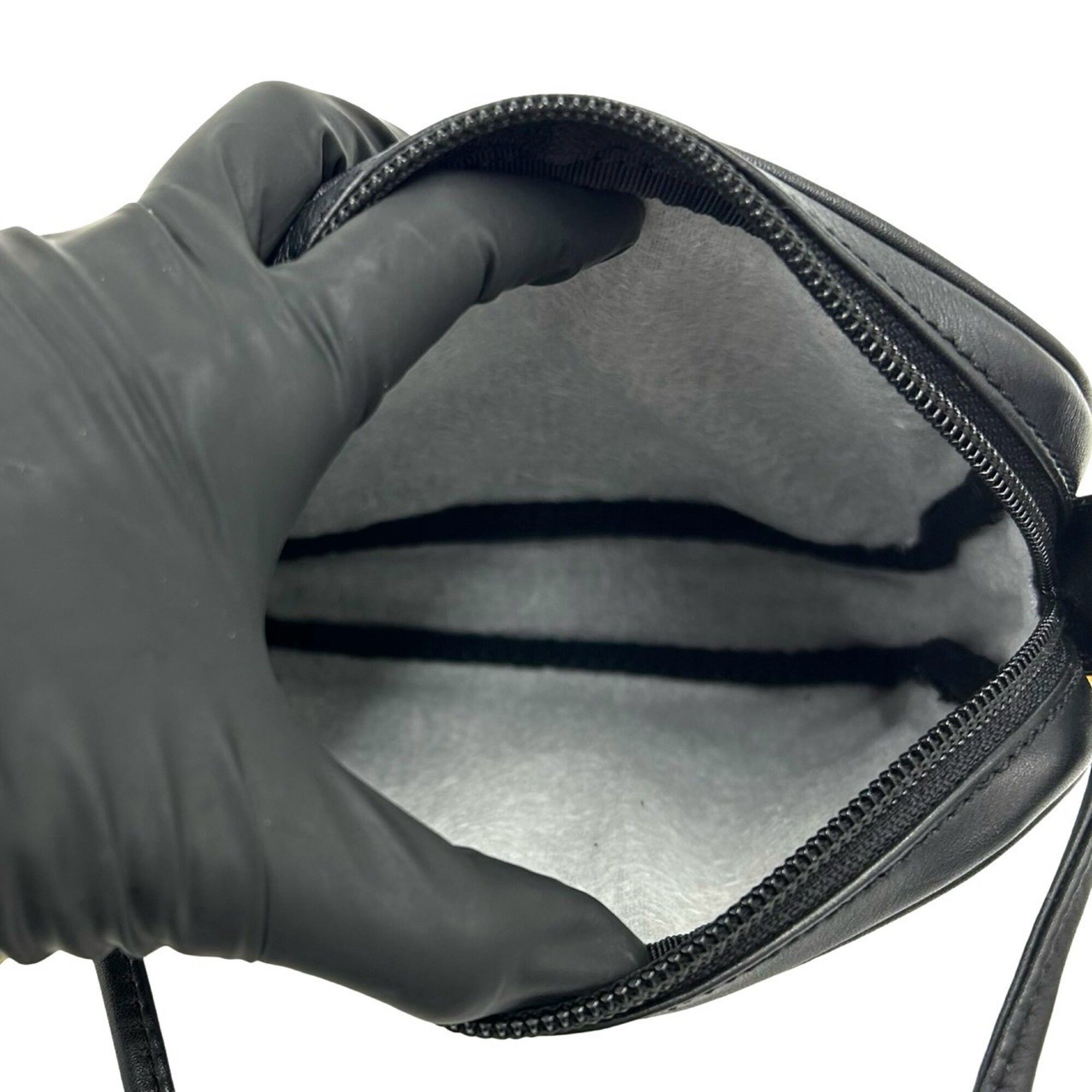 Leather Pochette Shoulder Bag (Pre-Owned) - Loewe - Modalova